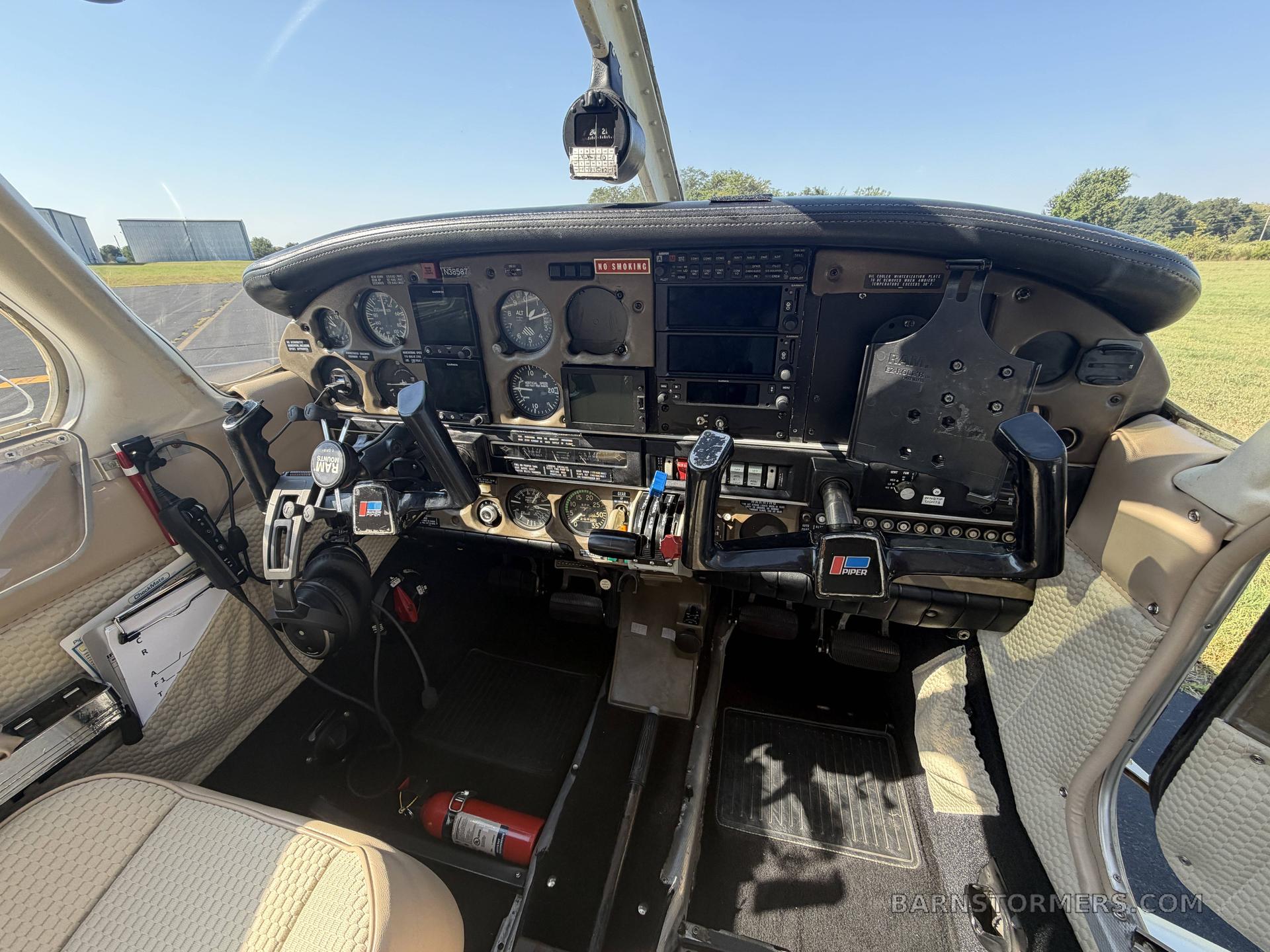 1977 PA28R-201 PIPER ARROW LLL 5