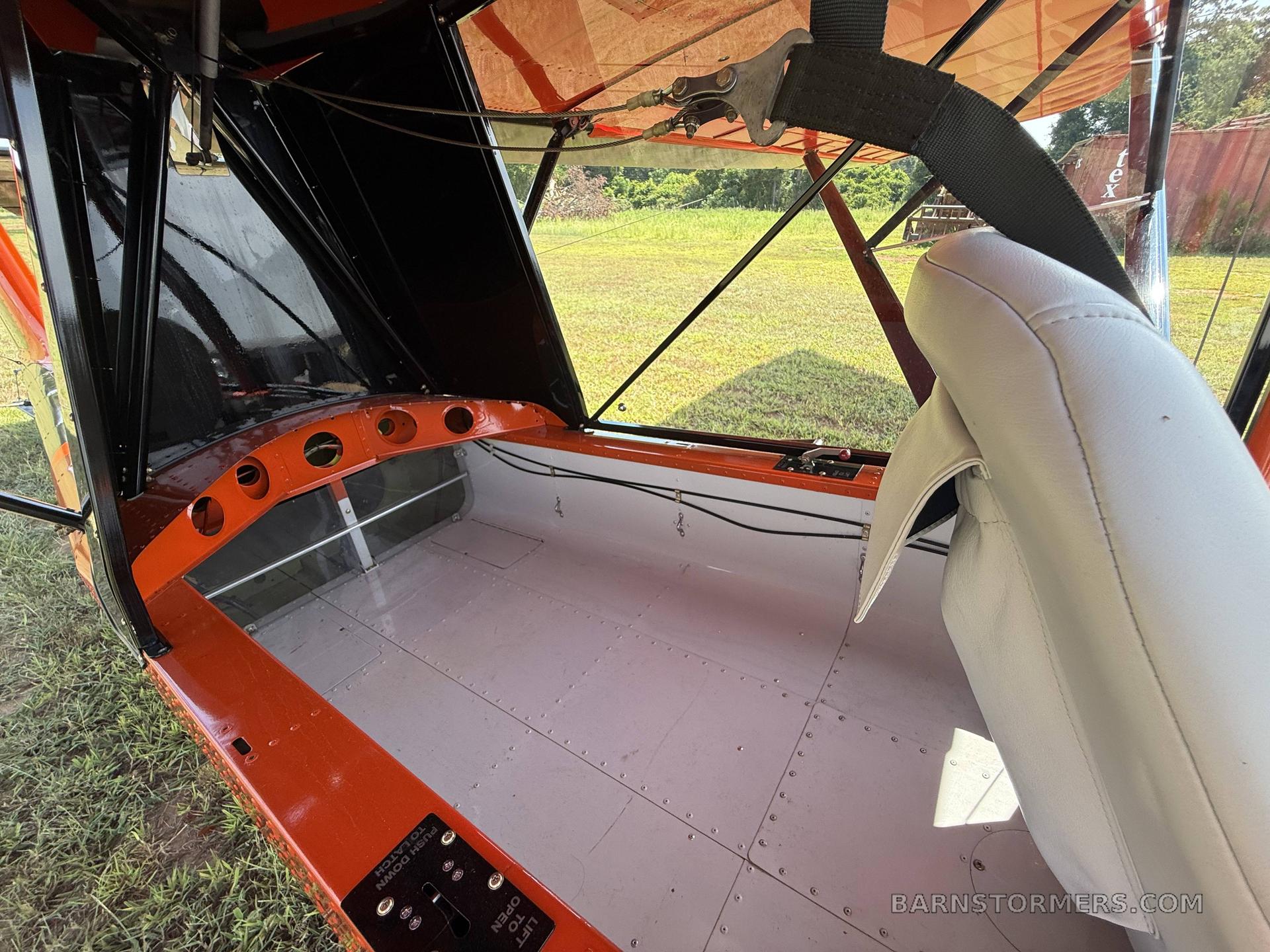 AIRCAM, FIRST CLASS BIRD! 3