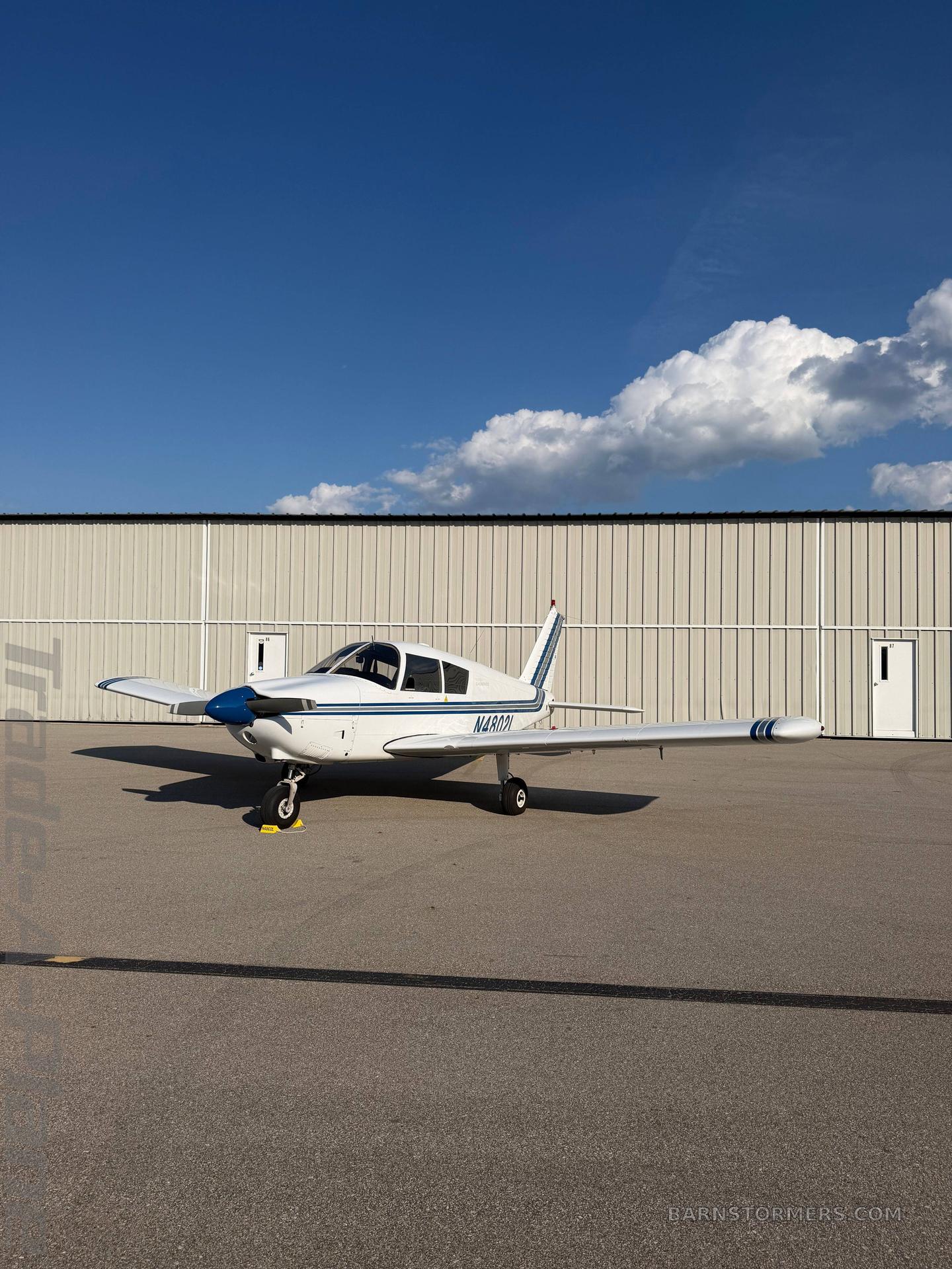 1975 Piper Cherokee thumbnail 2