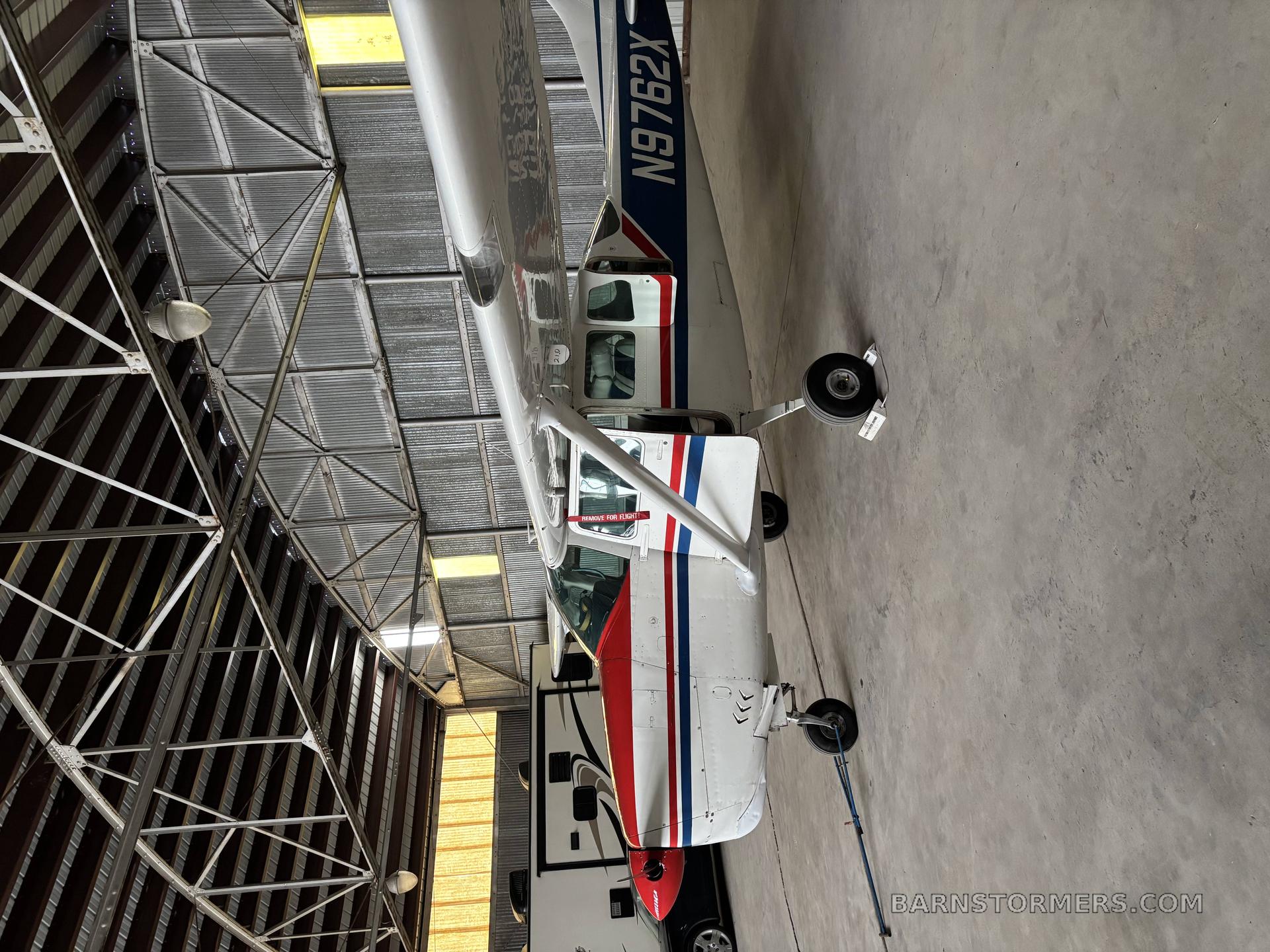 1962 Cessna 210 thumbnail 3
