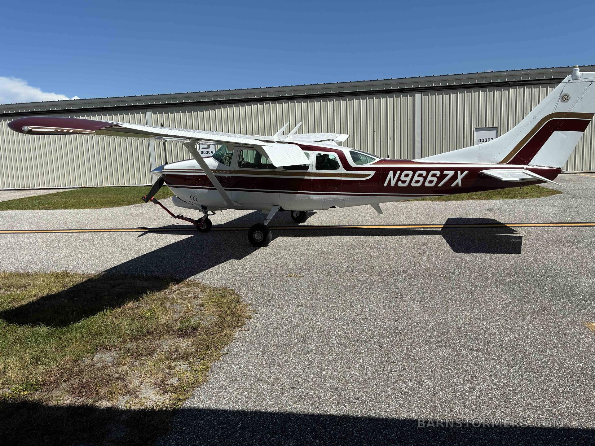 1962 Cessna 210 thumbnail 4