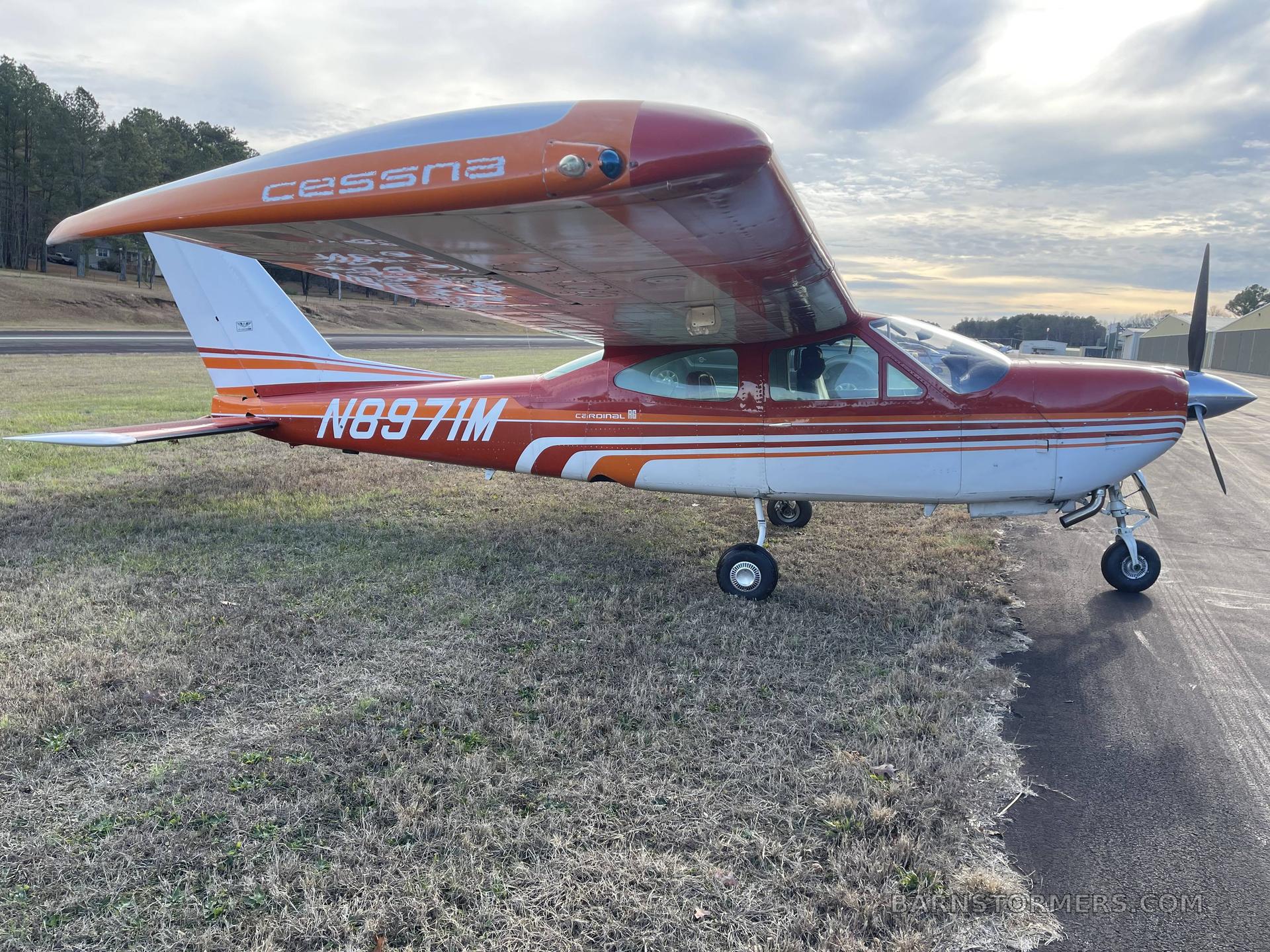 1973 Cessna 177 thumbnail 2
