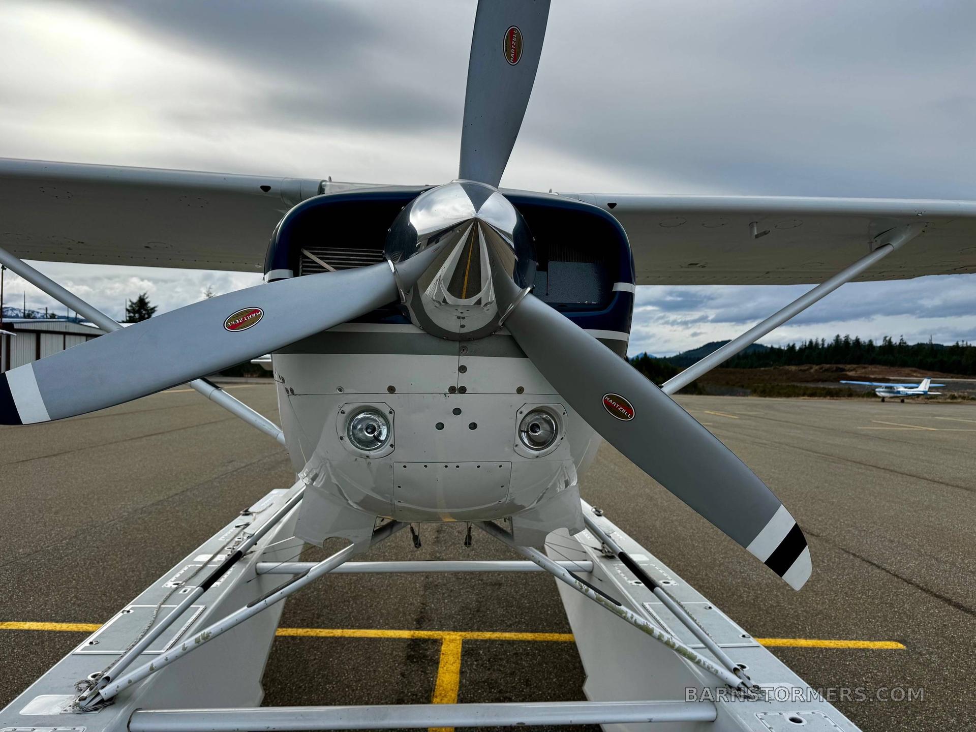 CESSNA 206 AMPHIB 4