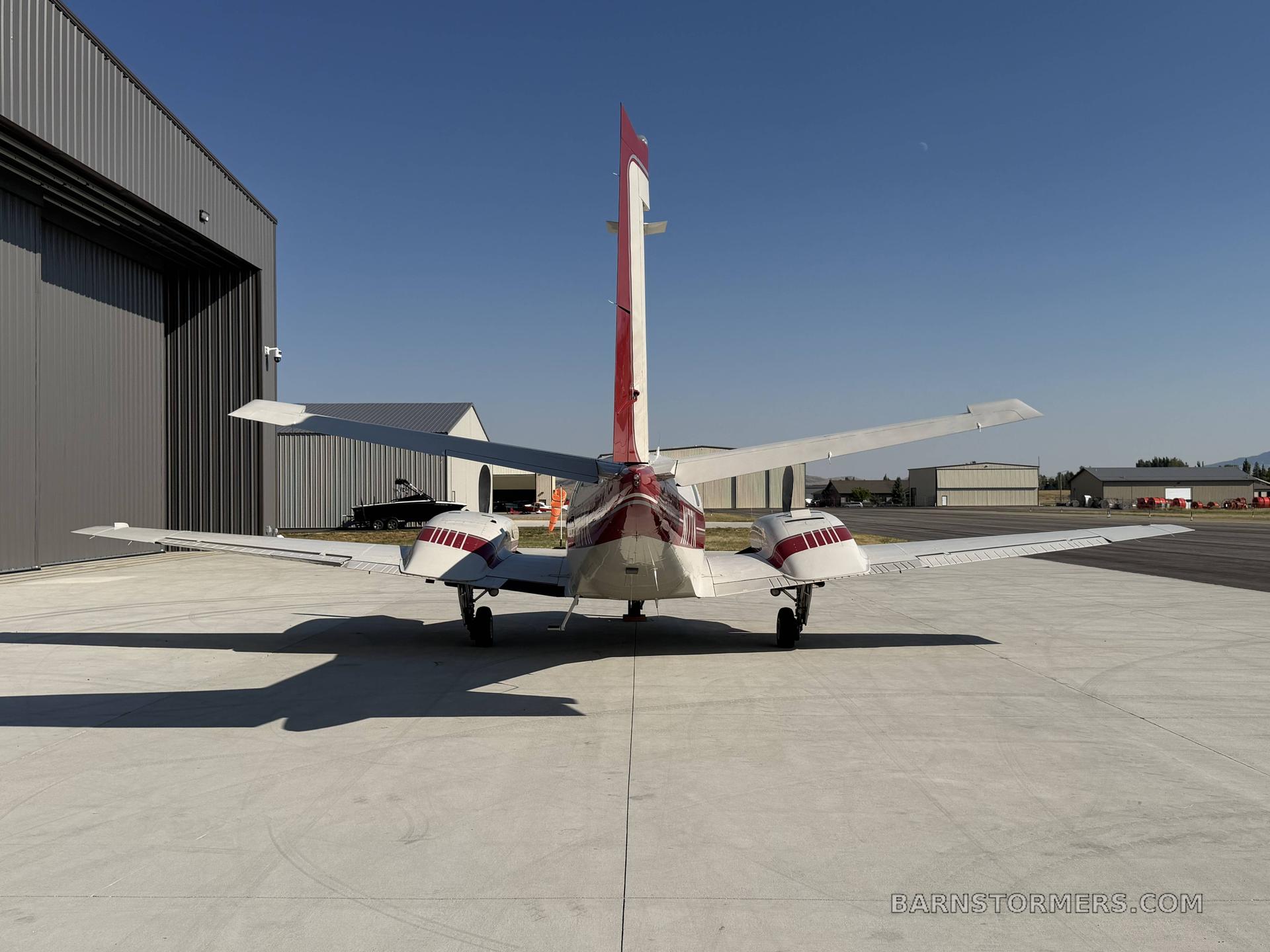 1978 BEECHCRAFT B60 DUKE 3