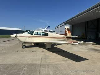 1982 Mooney M20 thumbnail 4