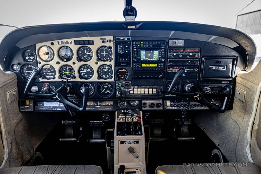 1977 ROCKWELL COMMANDER 114 3