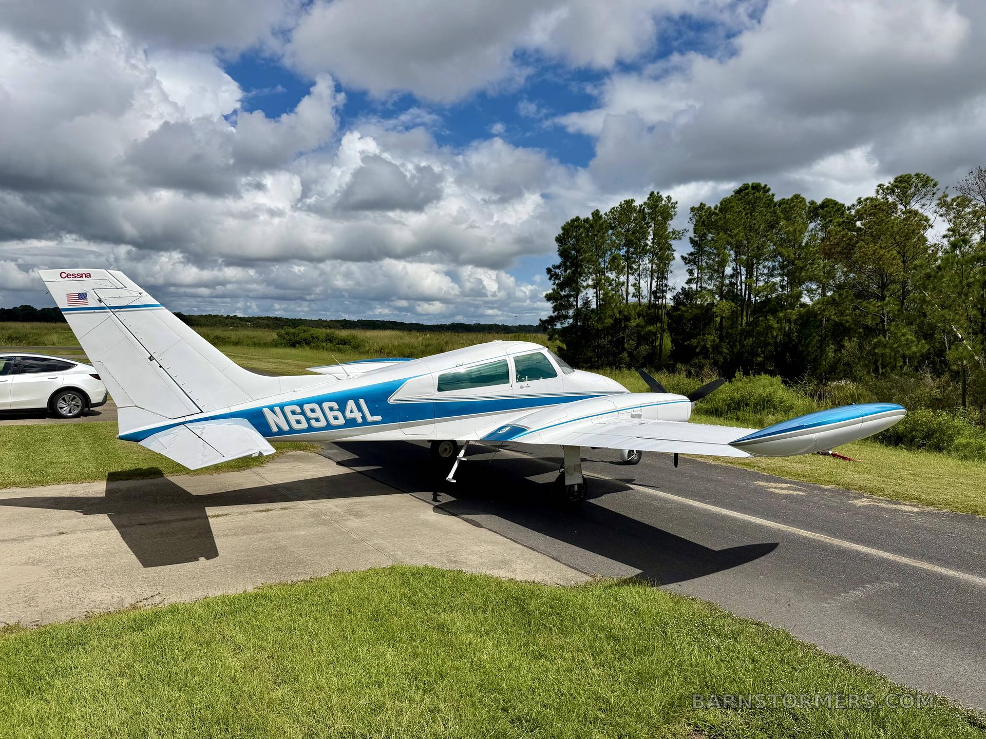 1966 Cessna 310 thumbnail 5