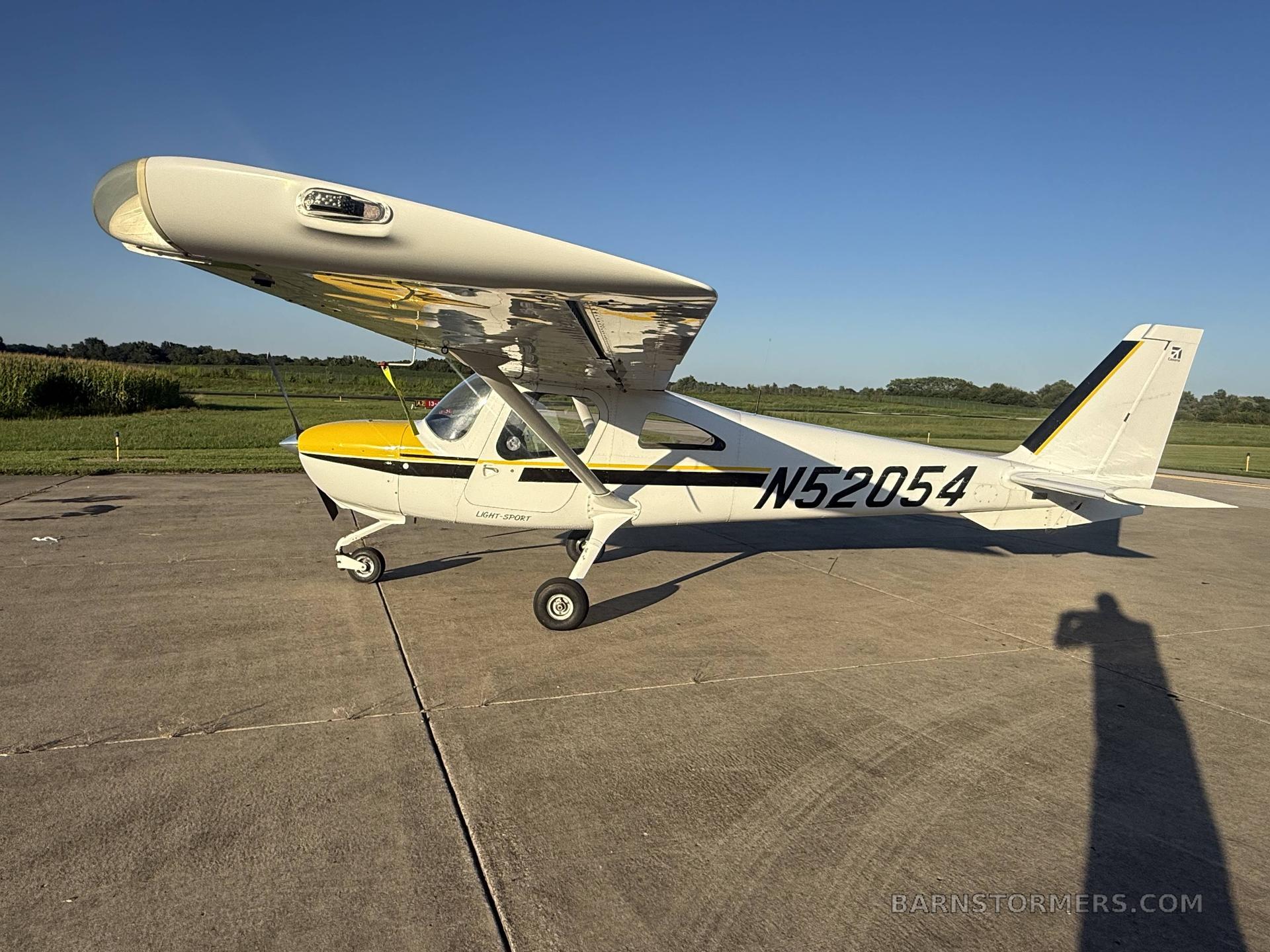 2010 Cessna thumbnail 3