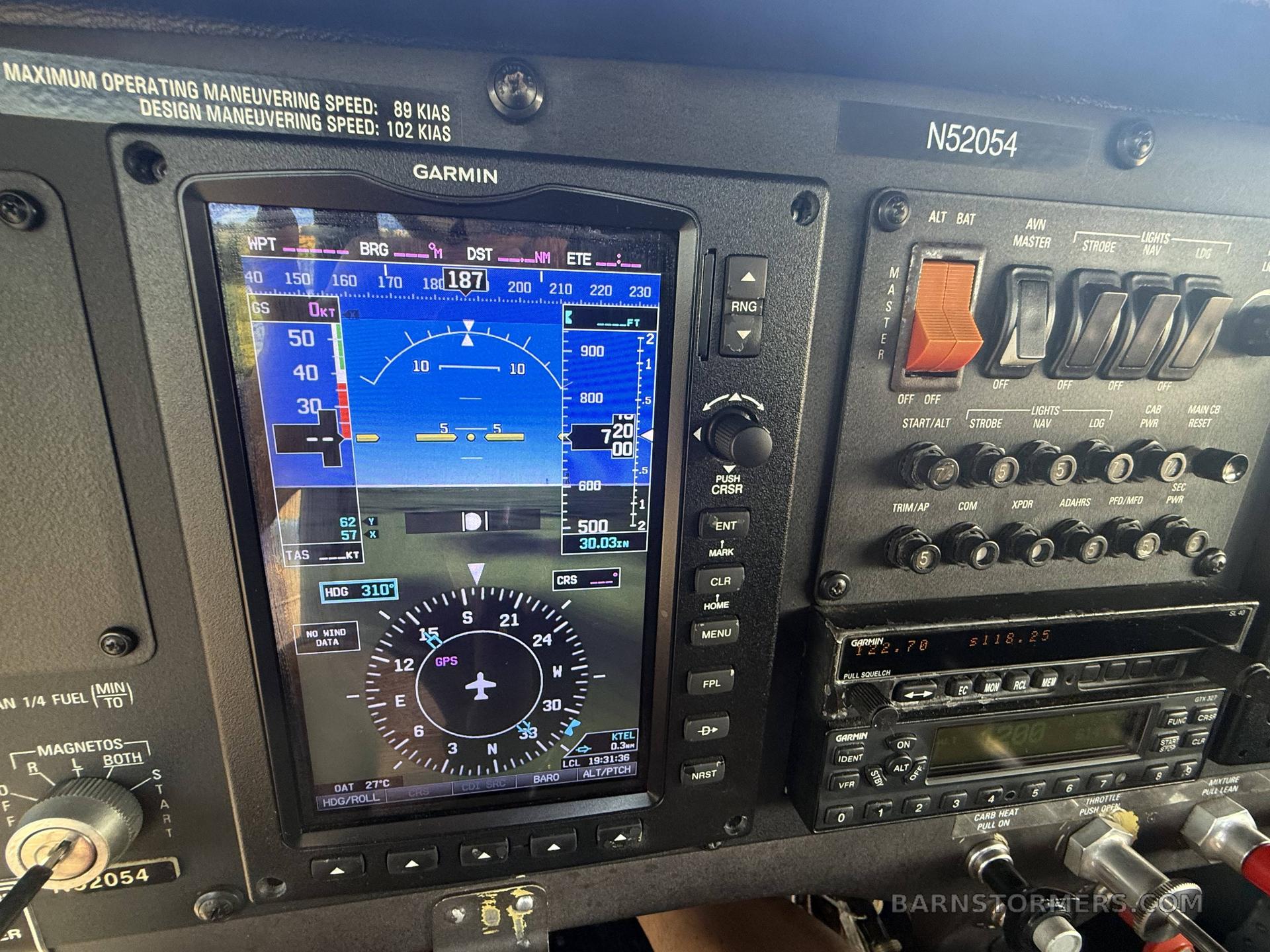 2010 Cessna thumbnail 5
