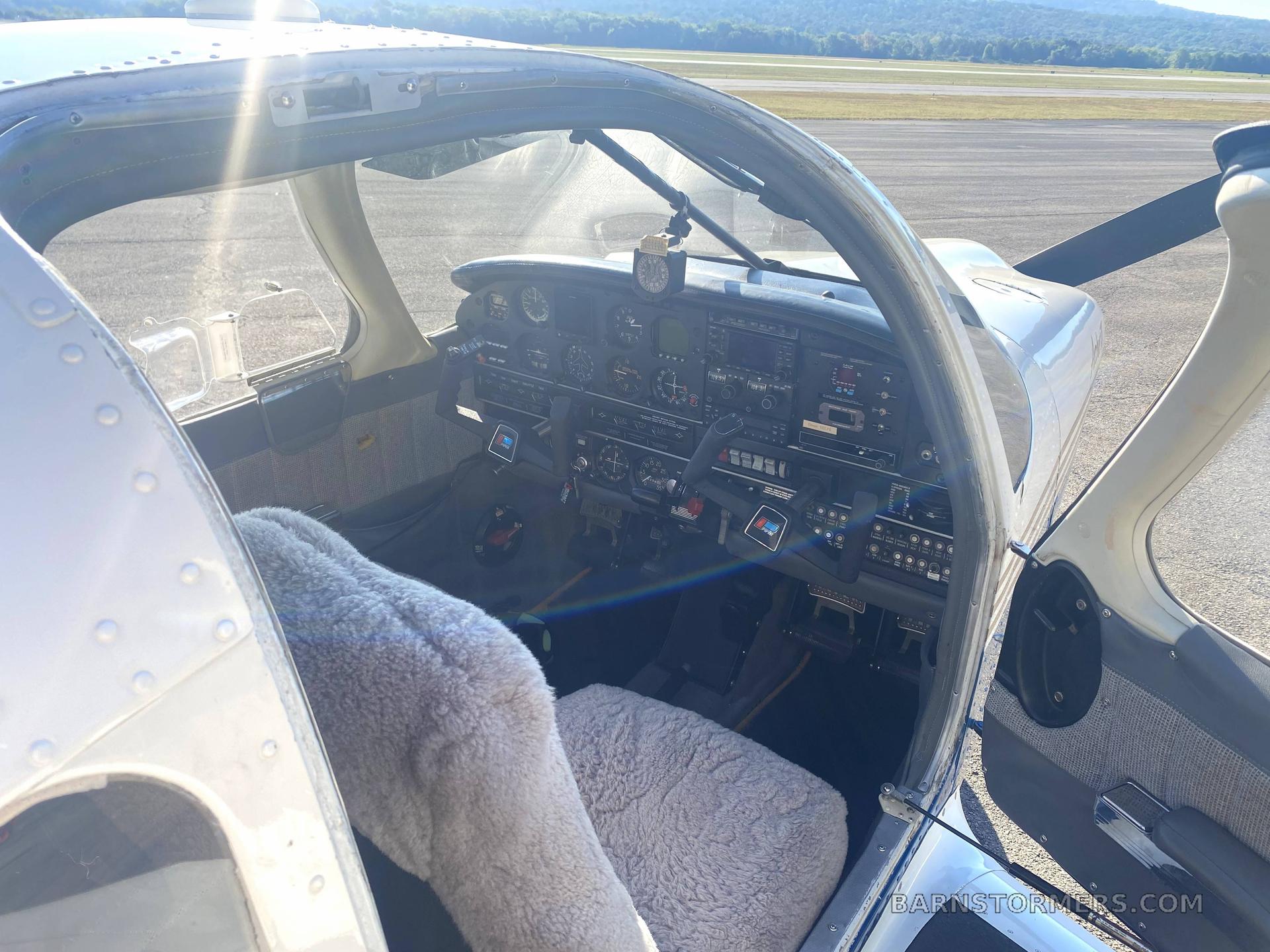 1978 PIPER ARCHER II 181 4