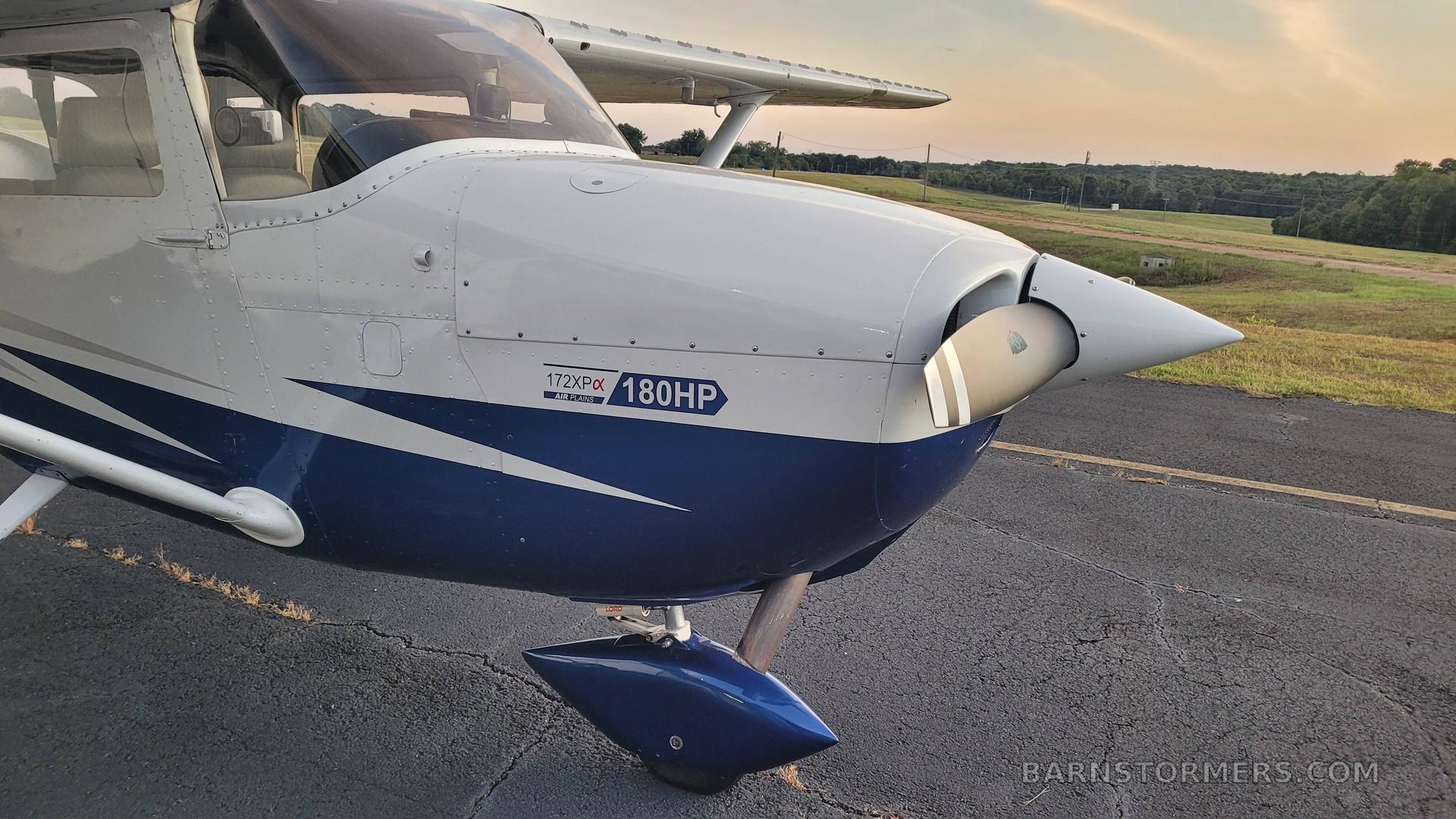 1967 Cessna 172 thumbnail 2