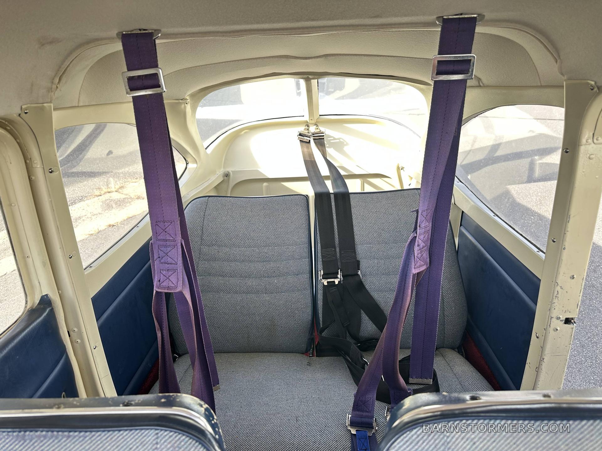 1965 Cessna 172 thumbnail 5