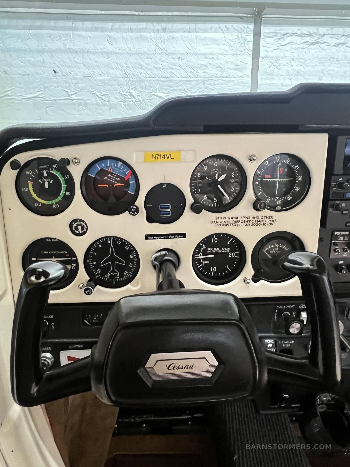 1977 Cessna 150 thumbnail 3