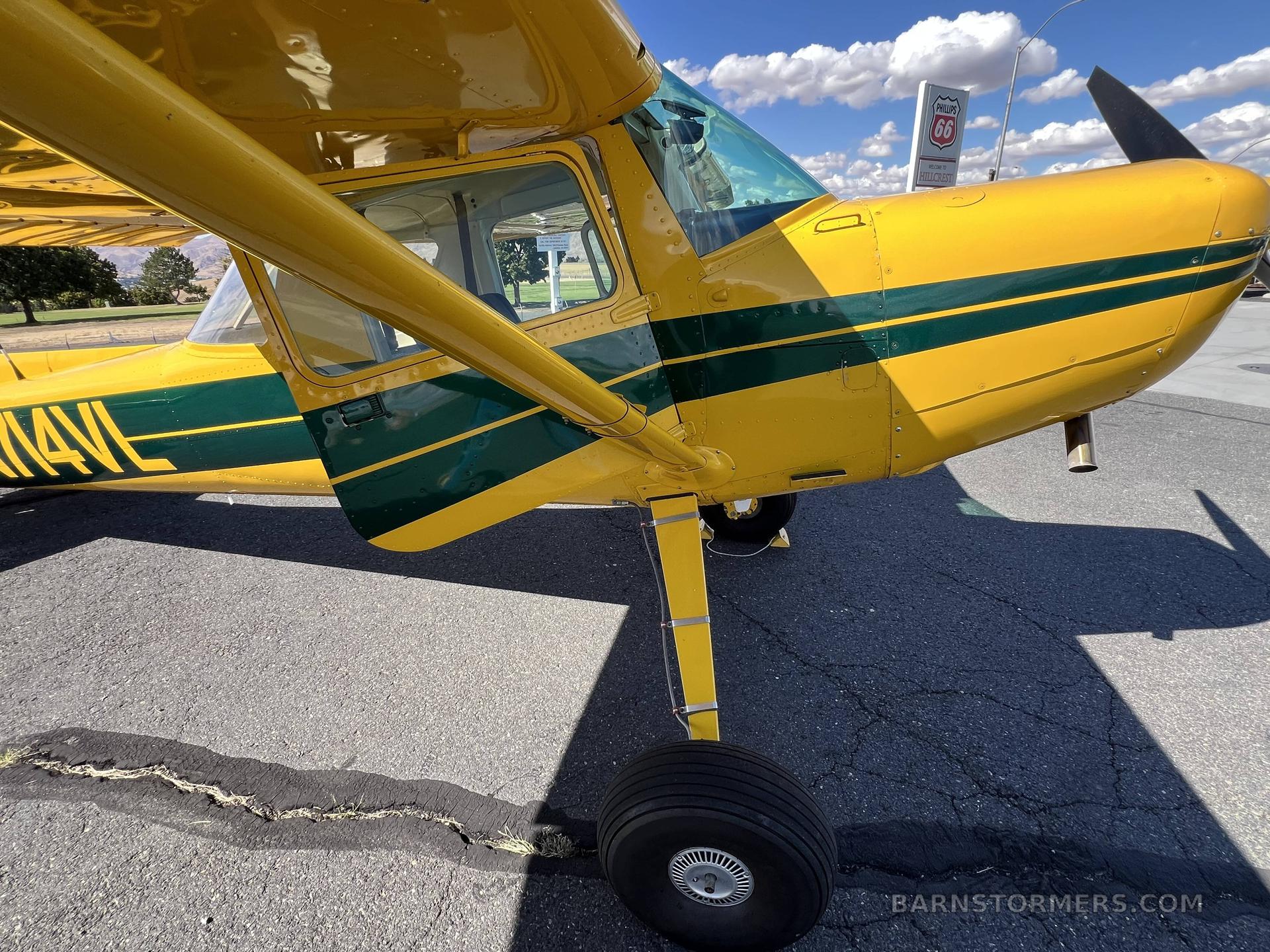1977 Cessna 150 thumbnail 4