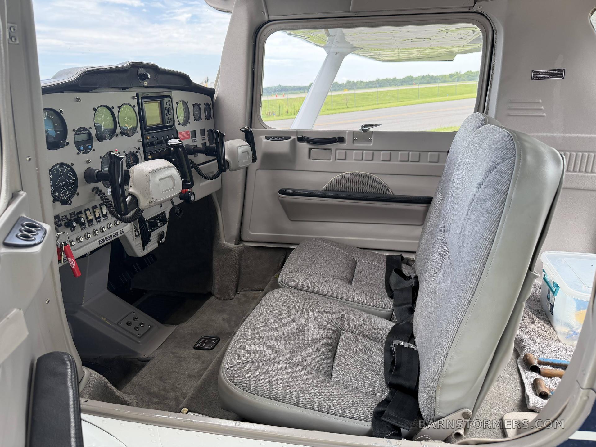 1974 Cessna 150 thumbnail 5