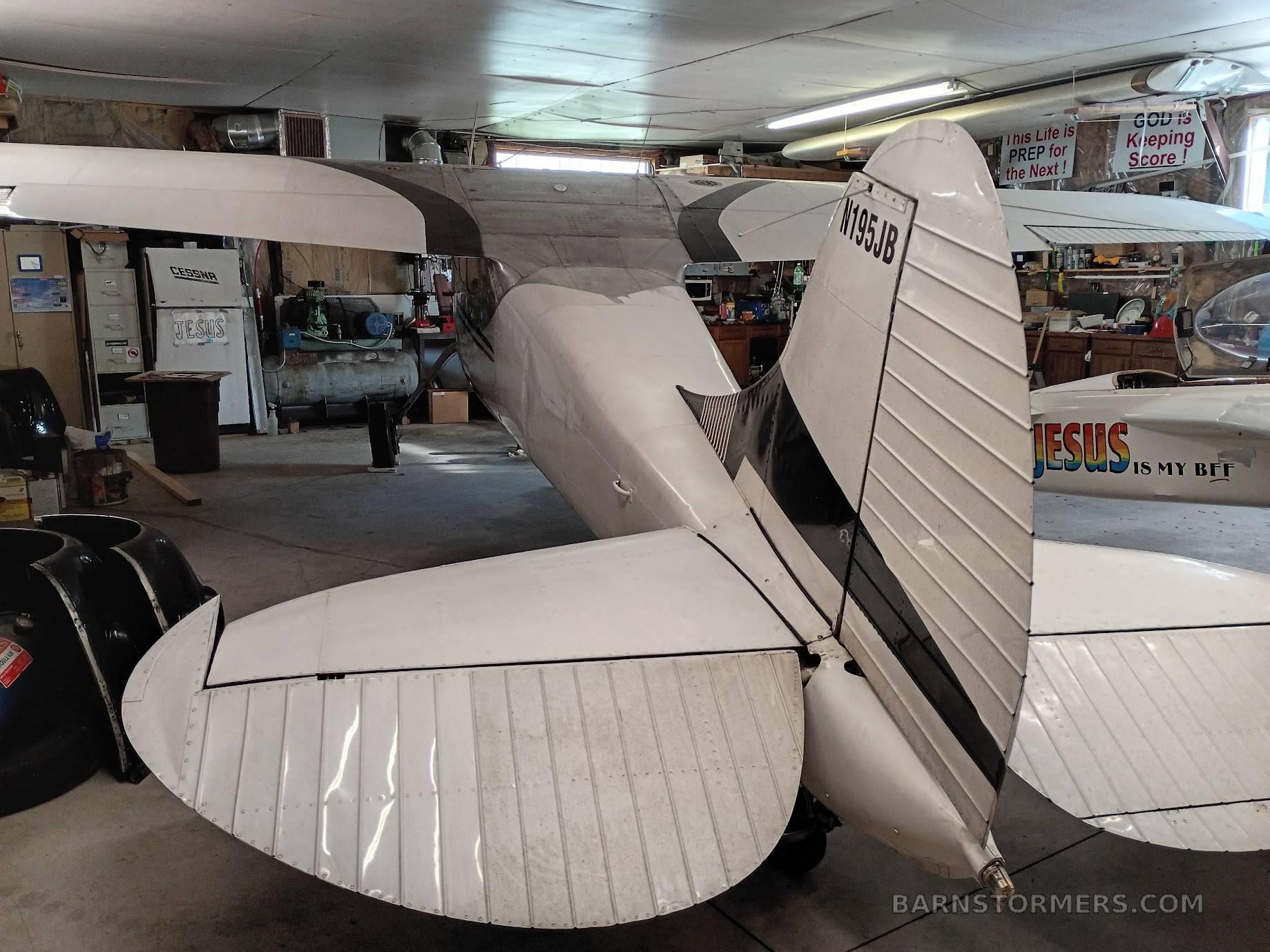 1948 Cessna 195 thumbnail 4