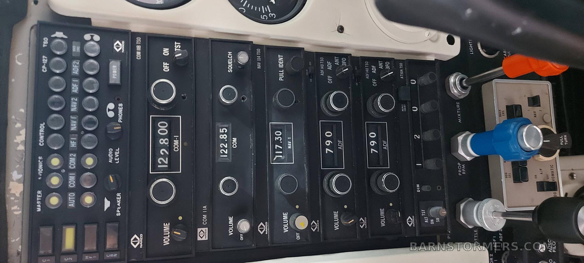 1976 Cessna 185 thumbnail 5