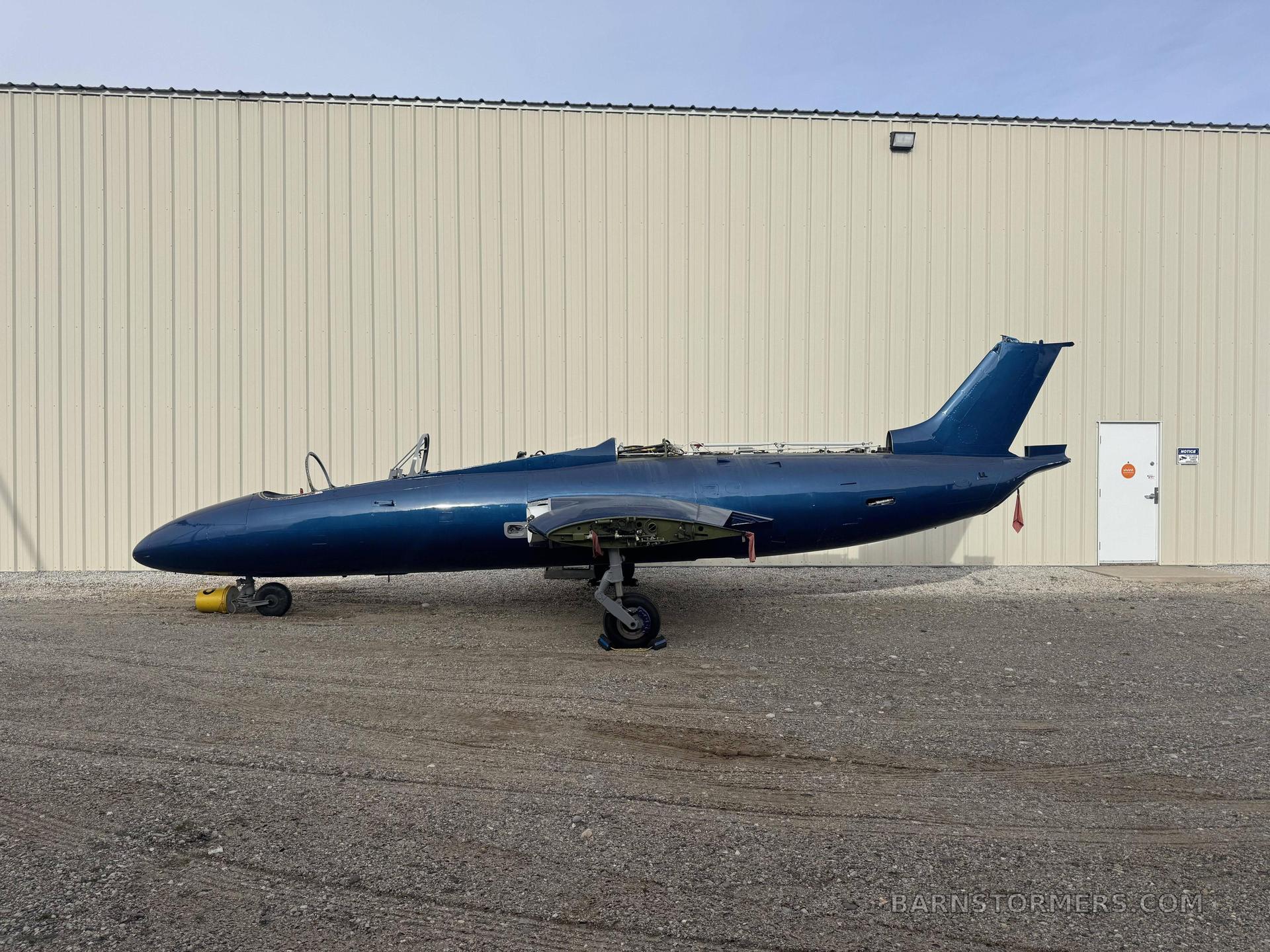 AERO VODOCHODY L29 4