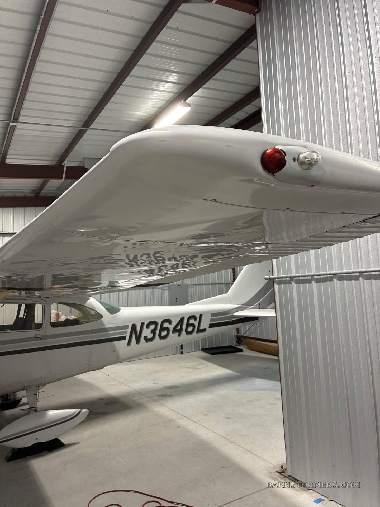 1963 Cessna 172 thumbnail 2