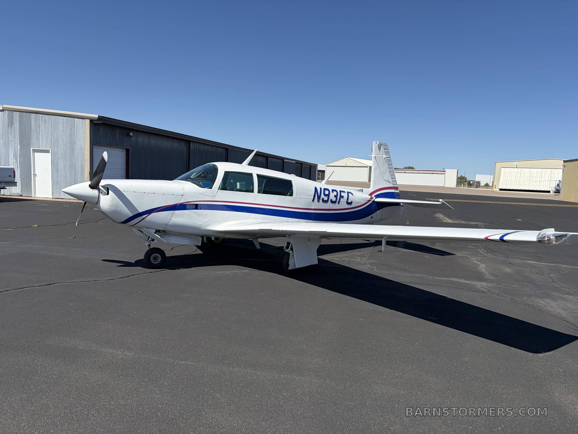1981 Mooney M20 thumbnail 2