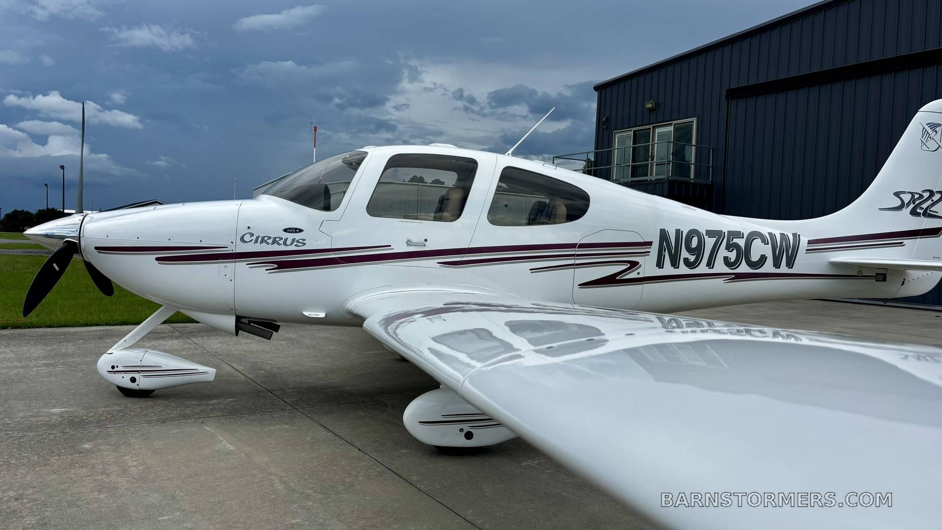 2002 Cirrus SR22 thumbnail 3