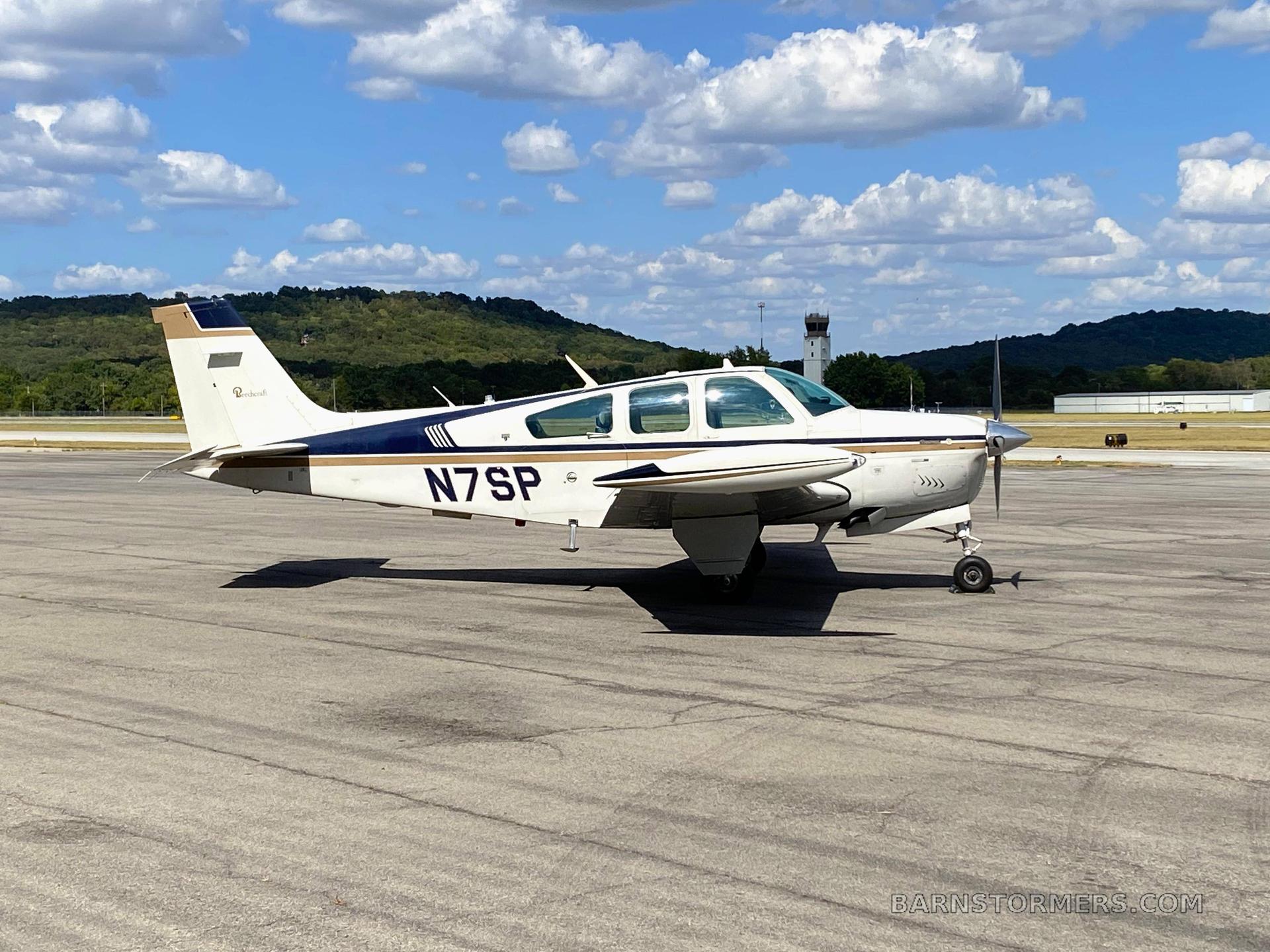 1982 Beechcraft F33