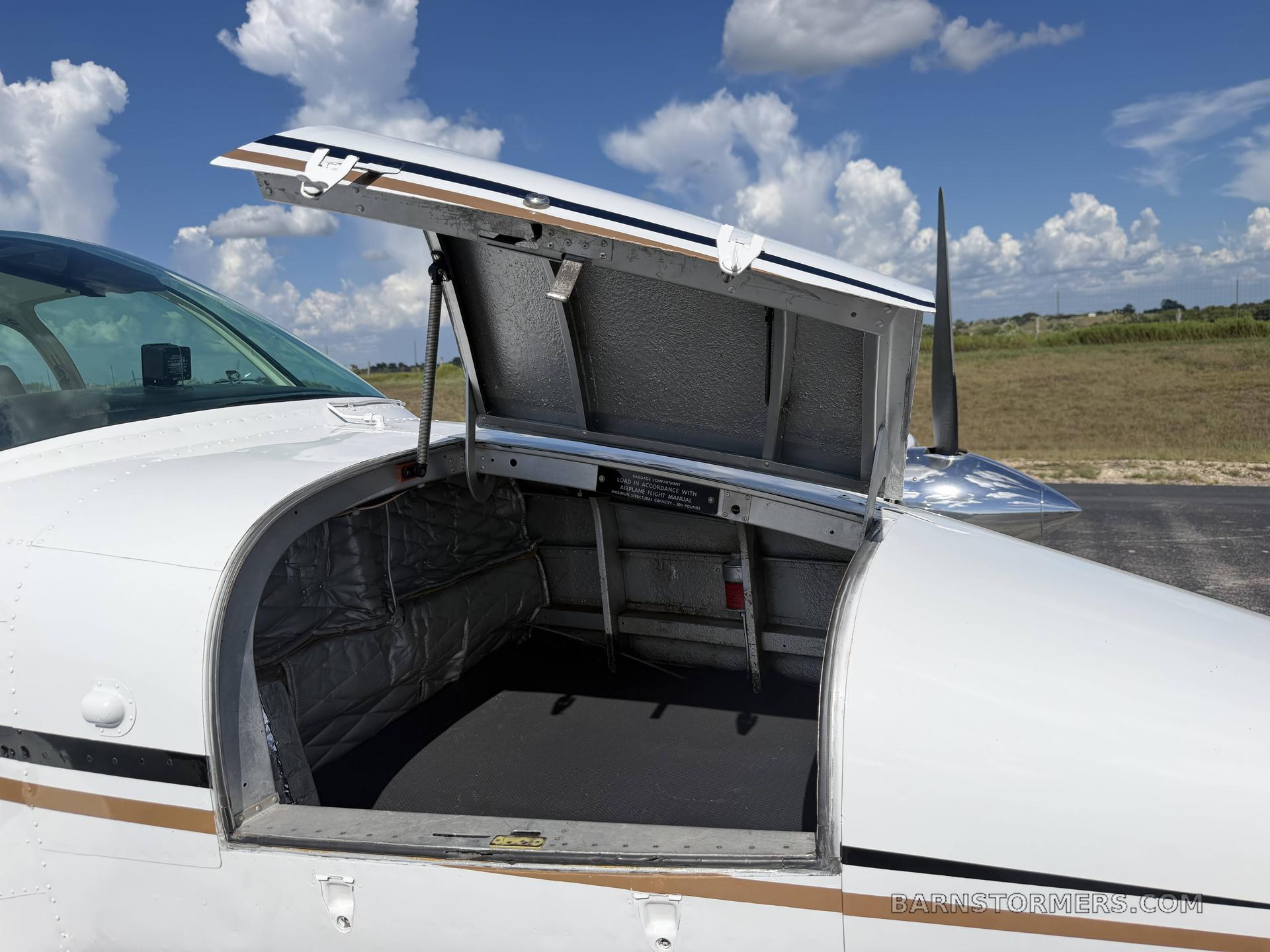 1970 BEECHCRAFT 95-B55 BARON 3