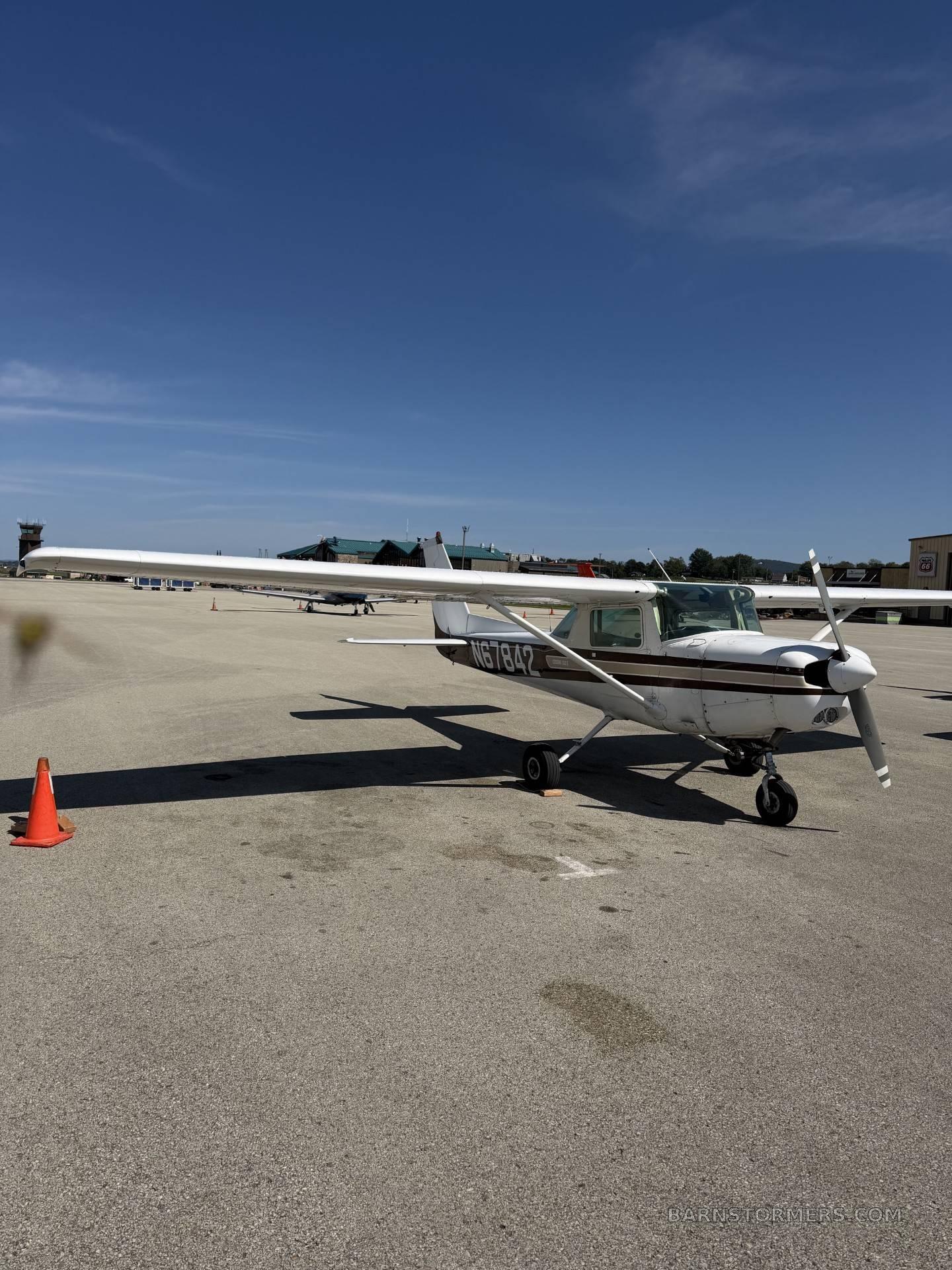 1978 Cessna 152 thumbnail 2