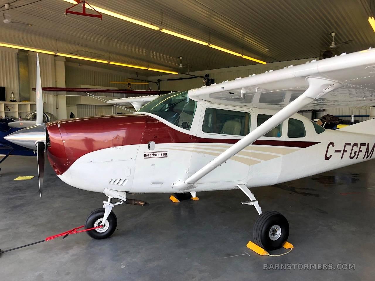 1974 Cessna 206 thumbnail 4