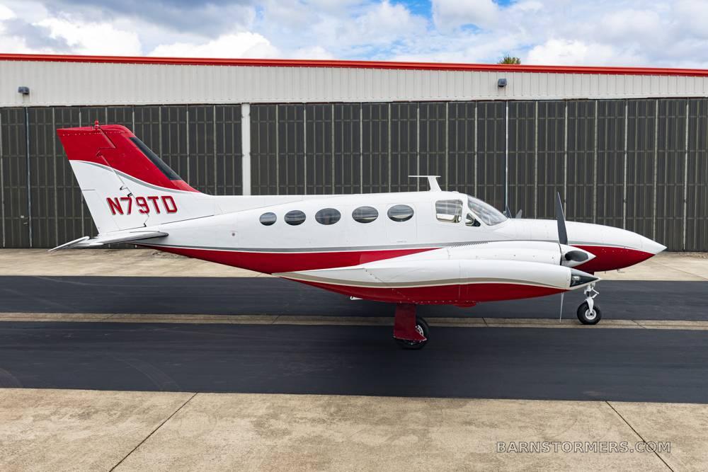 1972 Cessna 421 thumbnail 2