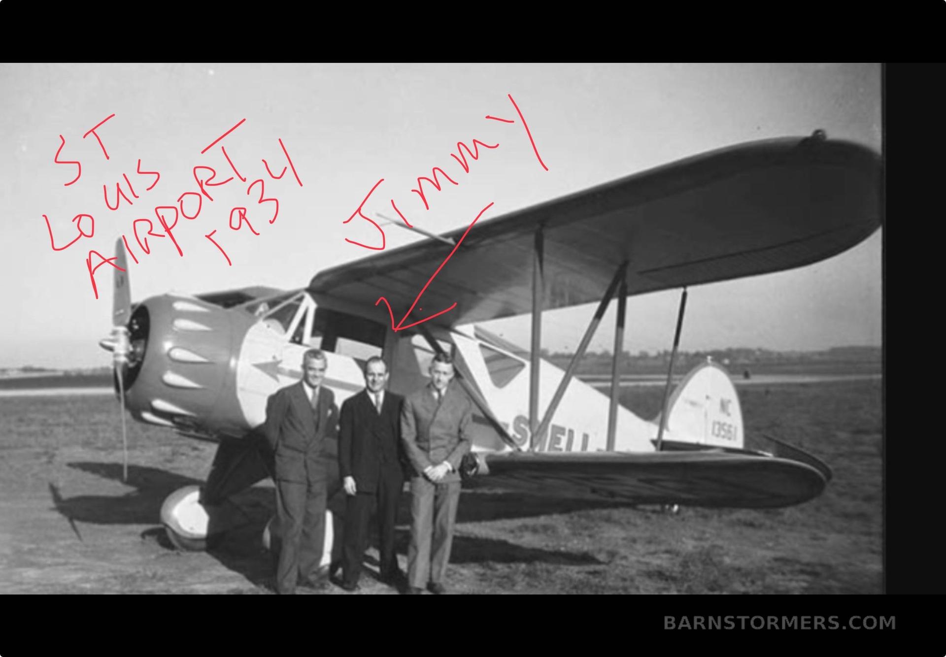1933 Antique-Classic thumbnail 2