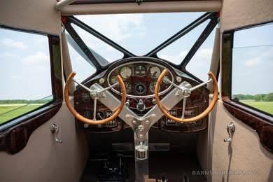 1934 Biplane thumbnail 5