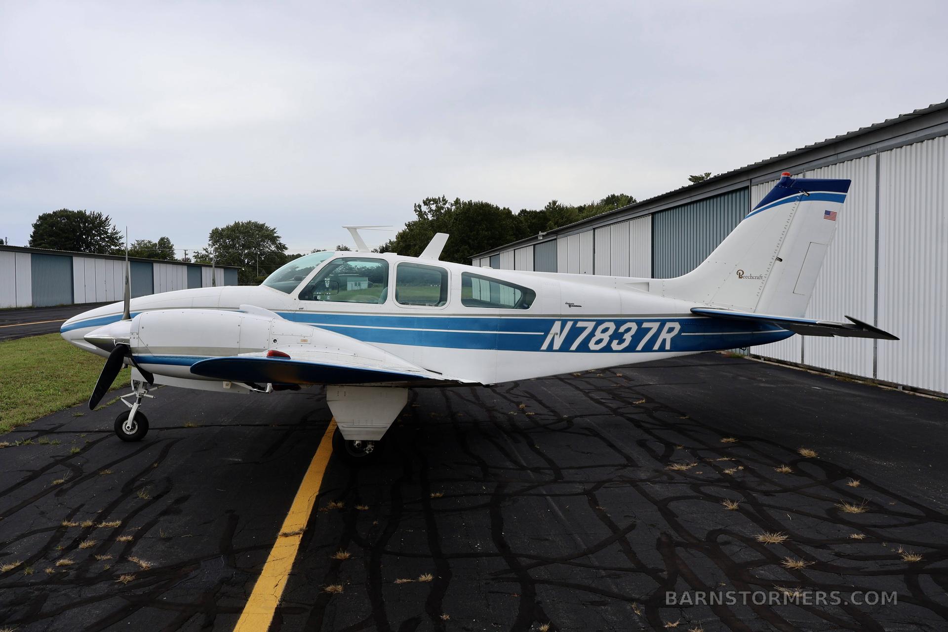 1969 Beechcraft Baron thumbnail 2