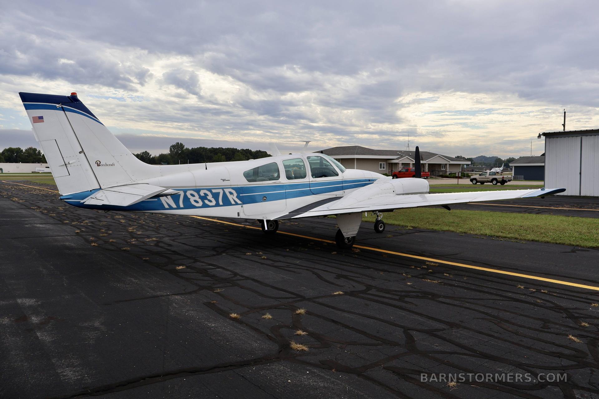 1969 Beechcraft Baron thumbnail 4