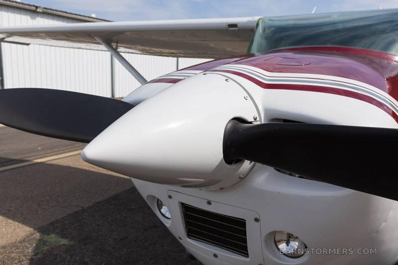 1985 CESSNA SKYLANE 182R 3