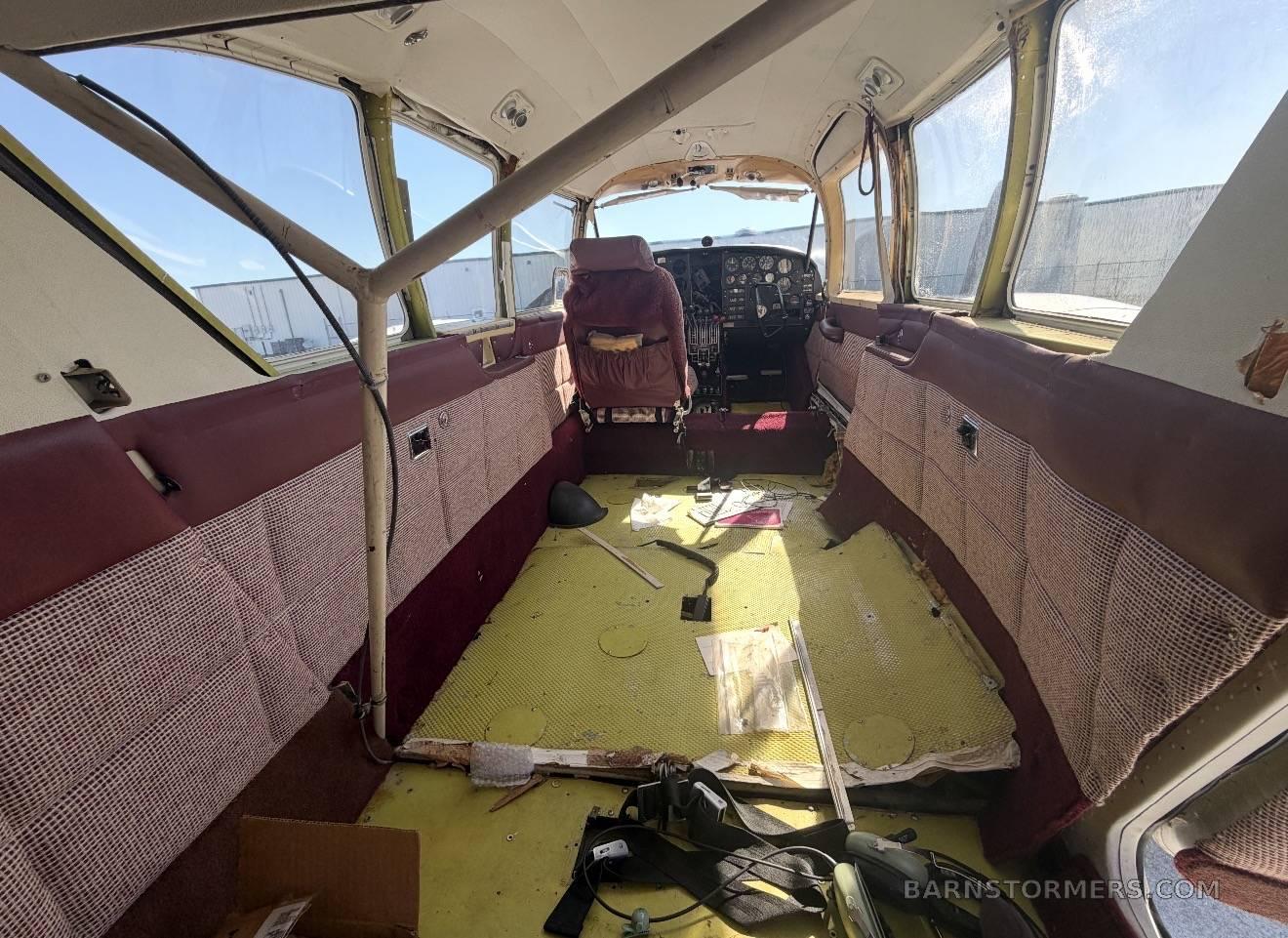 1966 Piper Aztec thumbnail 5