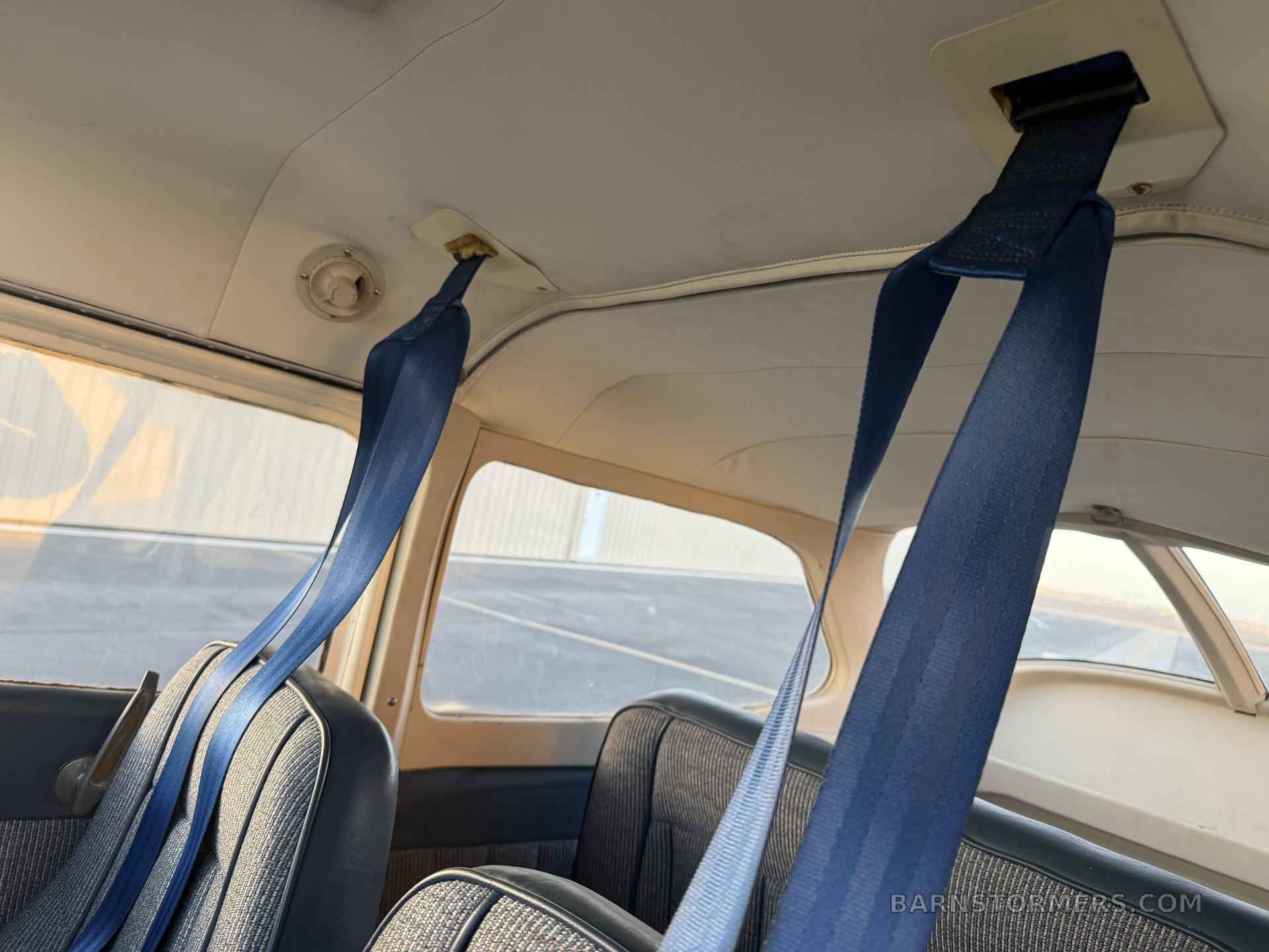 1969 Cessna 172 thumbnail 3