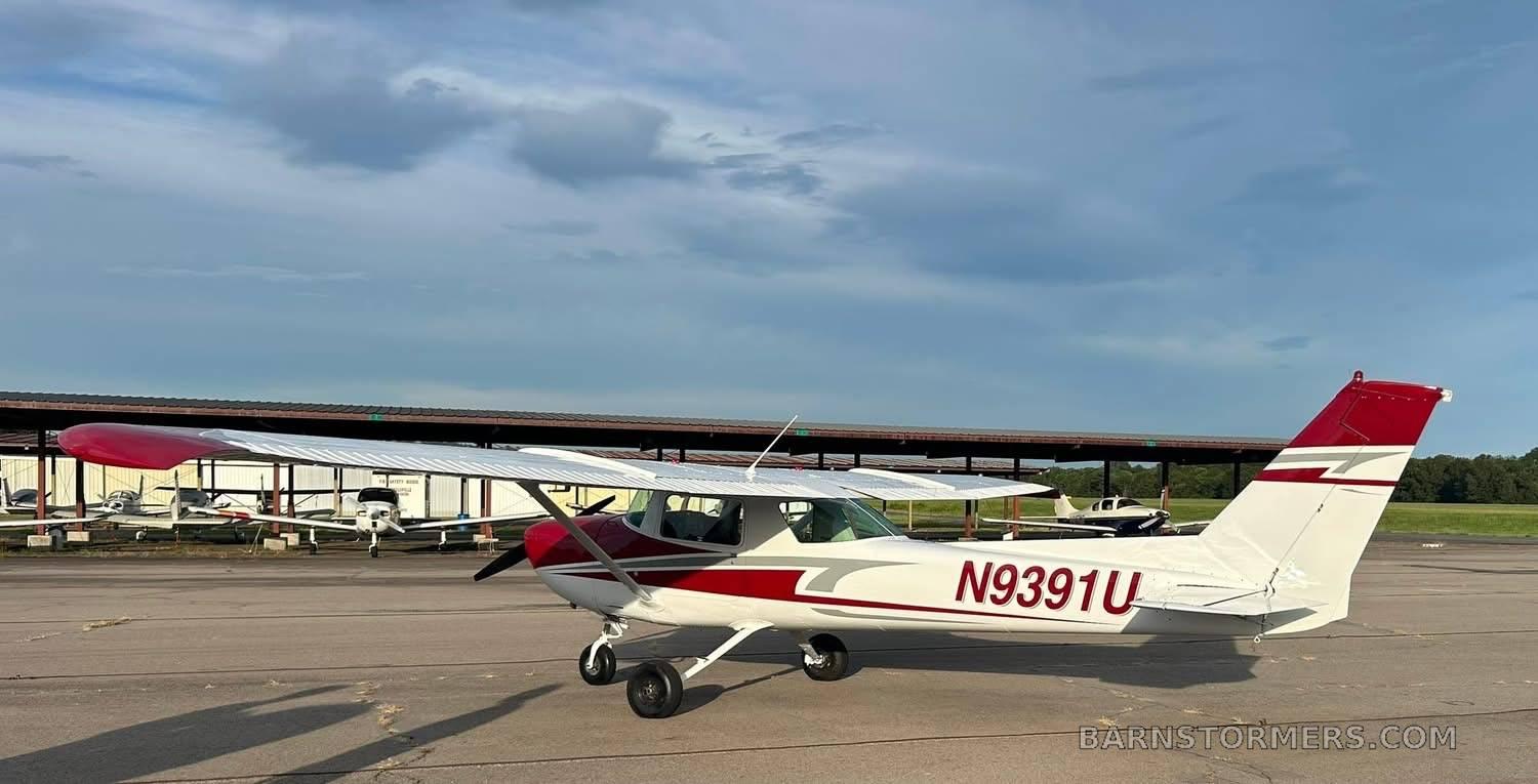1976 Cessna 150 thumbnail 2