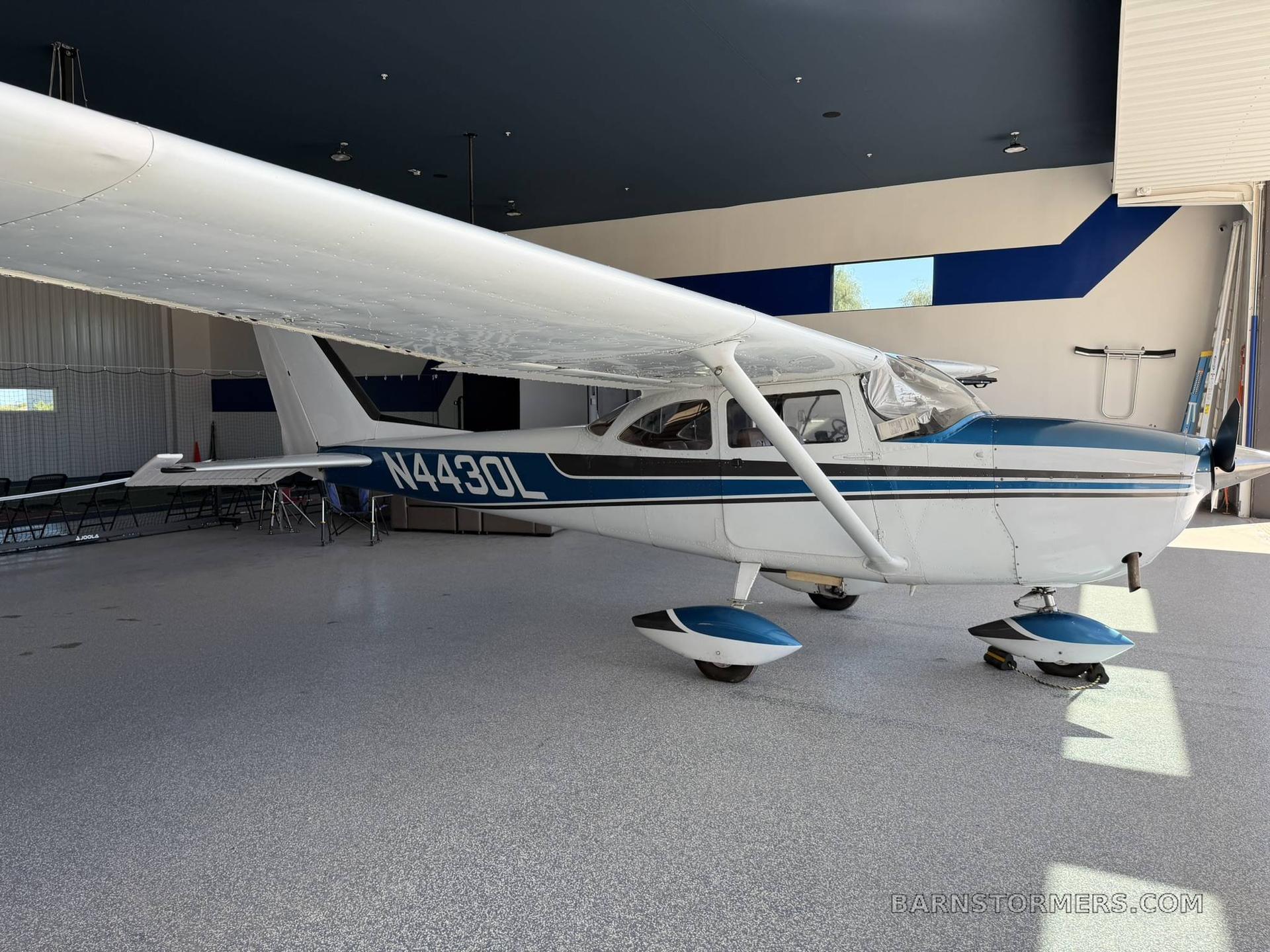 1966 Cessna 172 thumbnail 2
