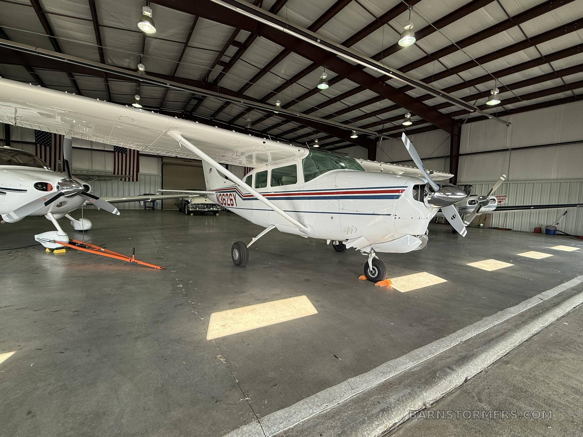 1963 Cessna 210 thumbnail 2