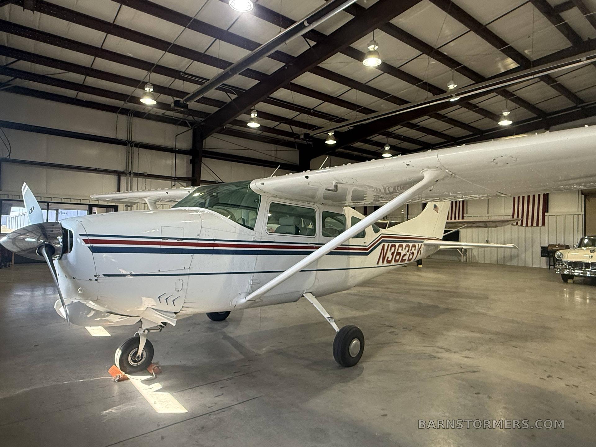 1963 Cessna 210 thumbnail 5