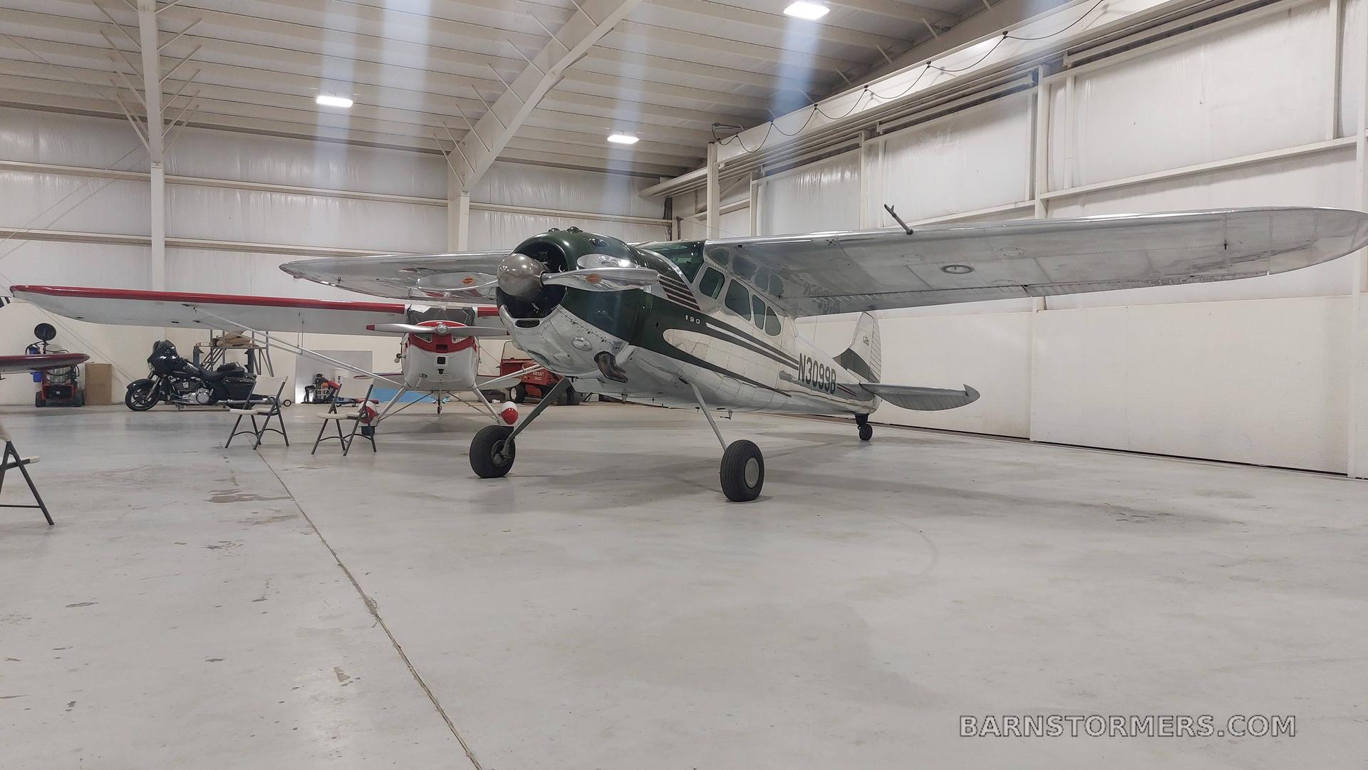 1953 Cessna 195 thumbnail 2