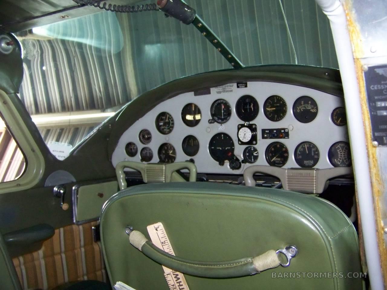 1953 Cessna 195 thumbnail 5