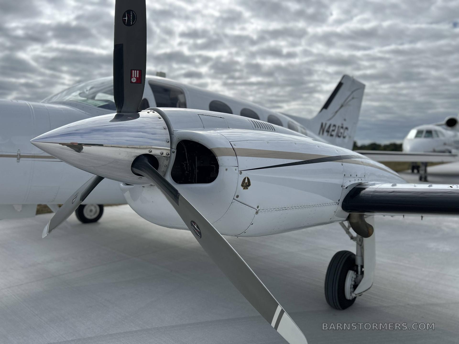 1975 Cessna 421 thumbnail 4