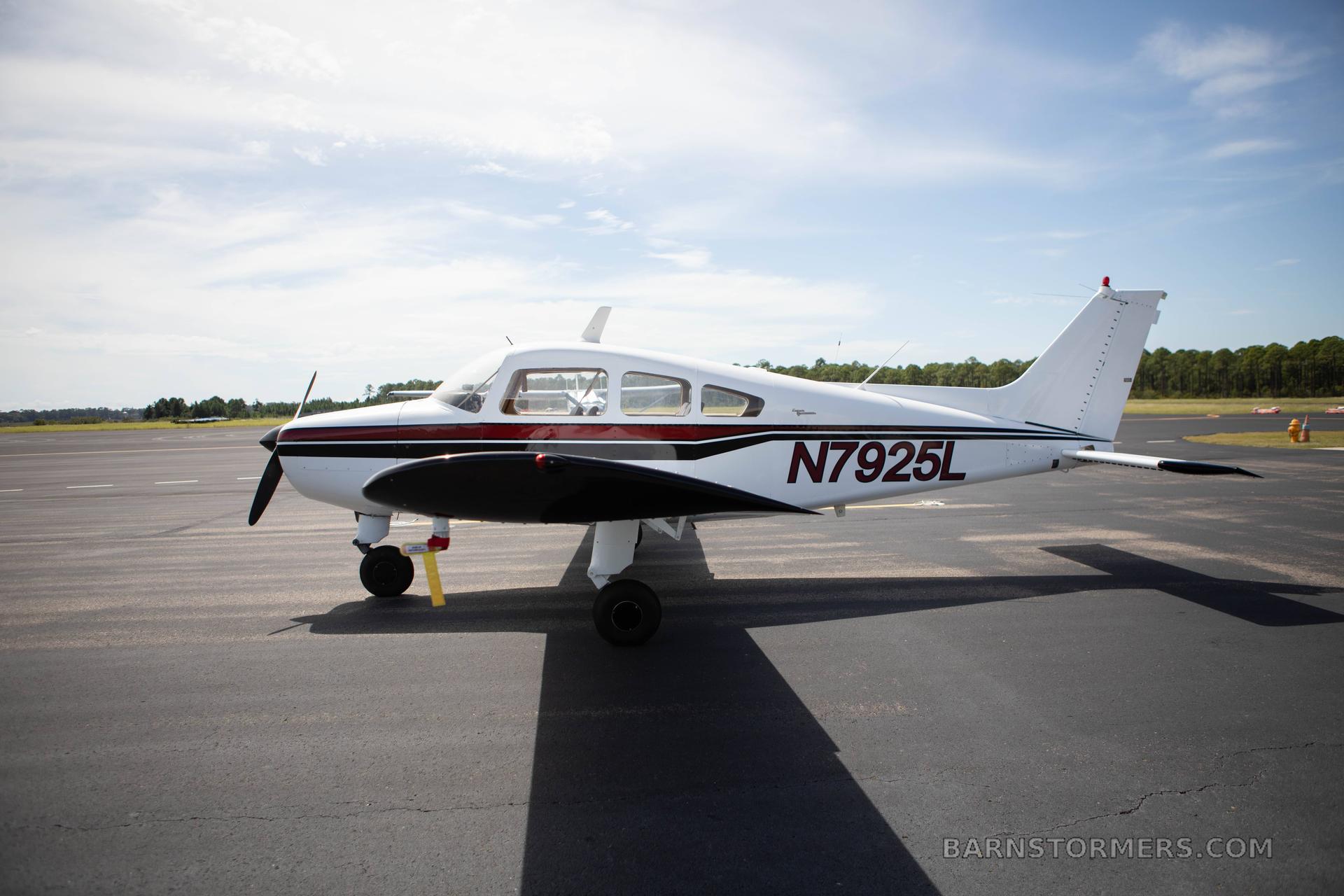 WOW BEECH SUPER MUSKETEER III 4