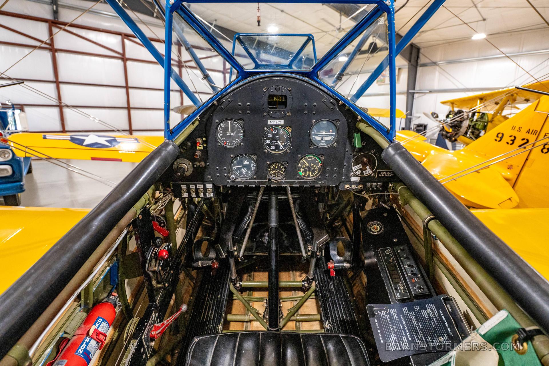 1940 Biplane thumbnail 2