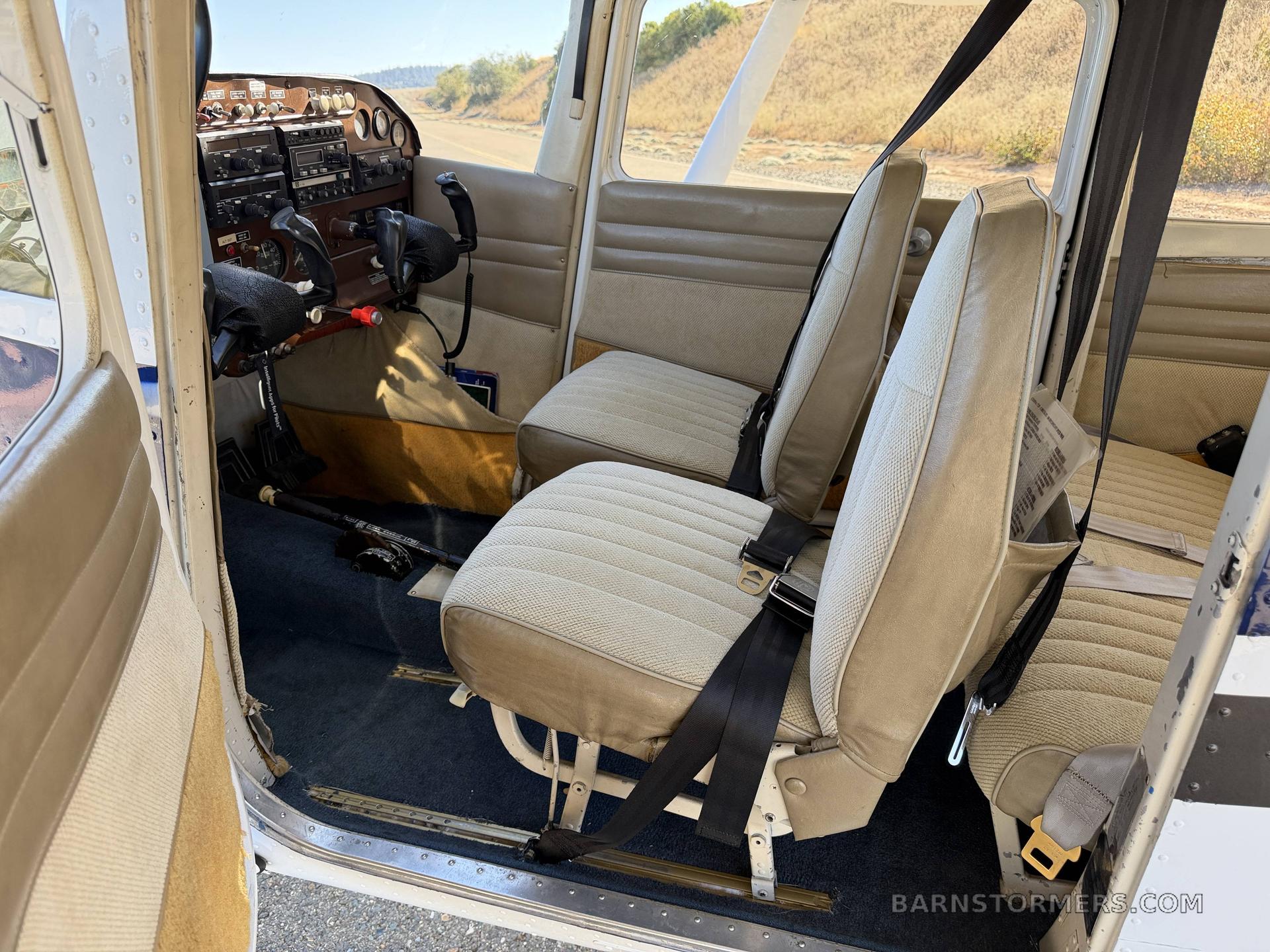 1963 Cessna 172 thumbnail 3