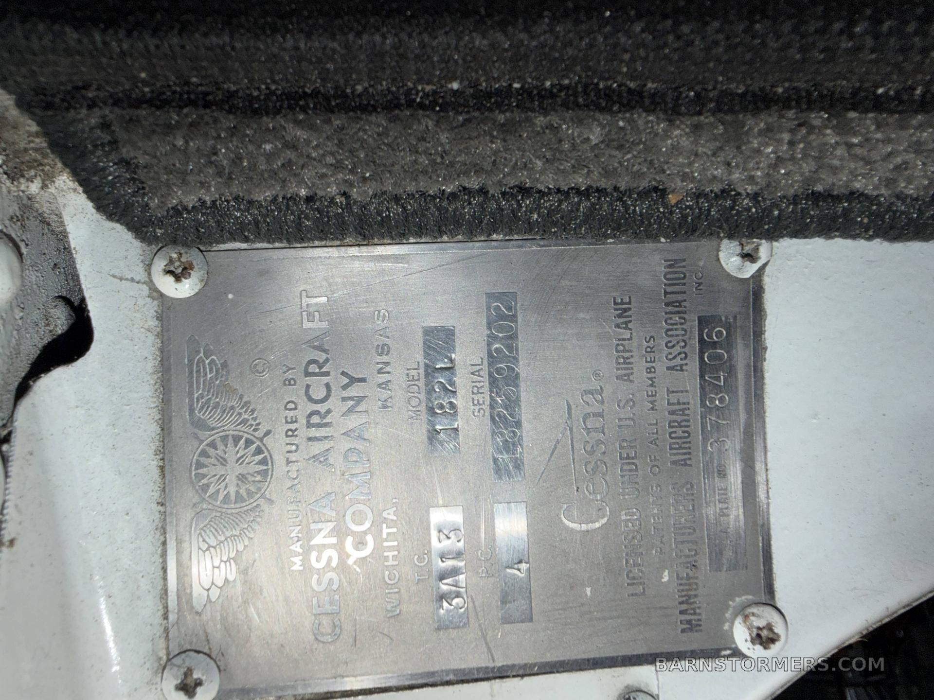 1968 Cessna 182 thumbnail 4