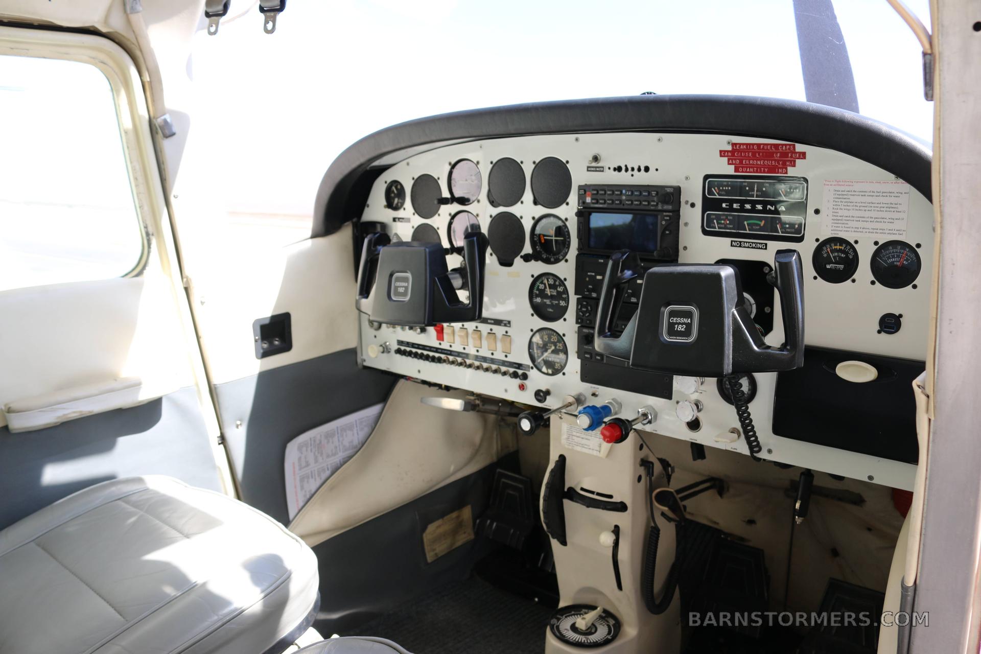 1963 Cessna 182F -- Arizona, photo 9