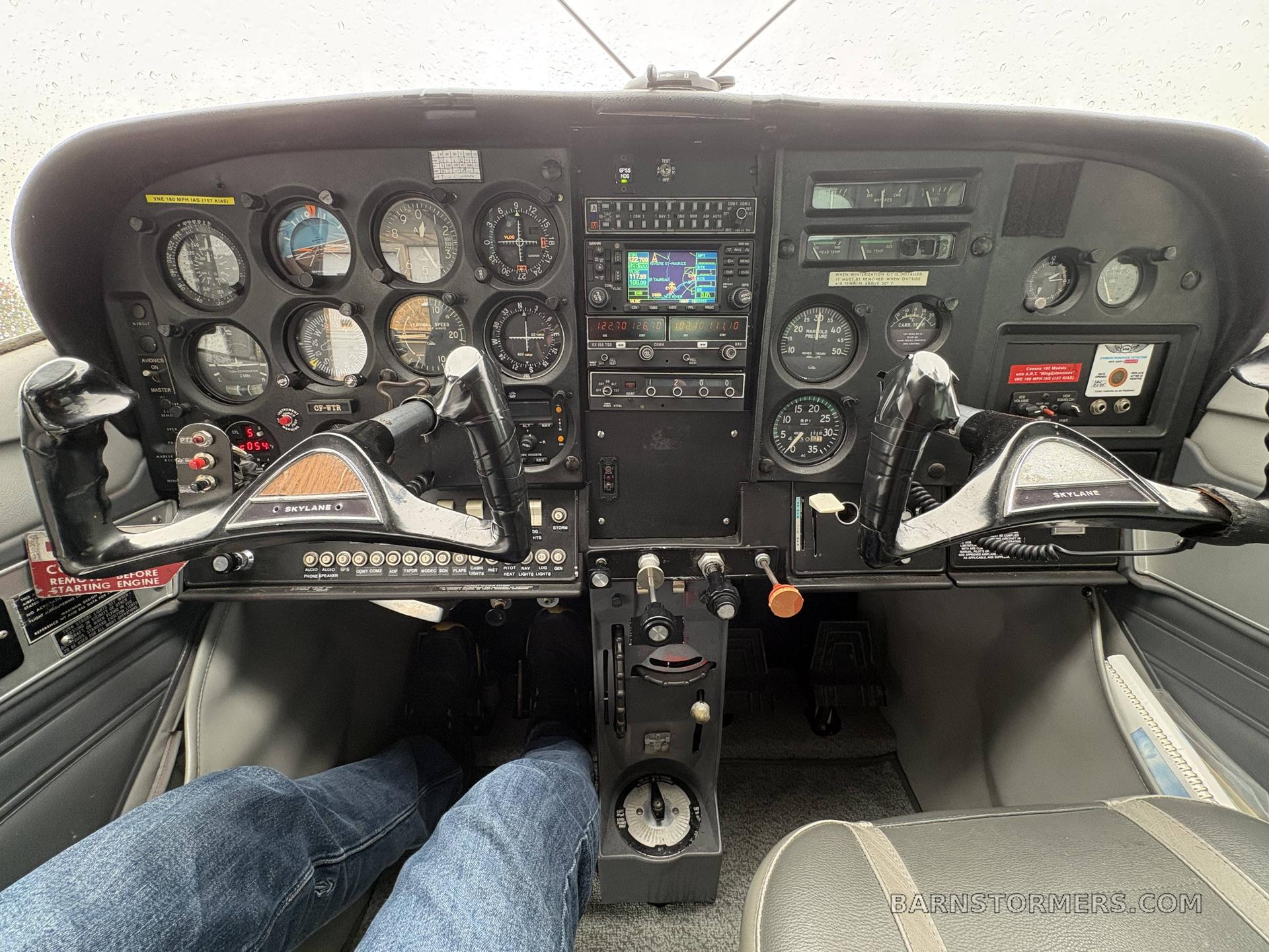 CESSNA 182L SPW FLOATPLANE 4